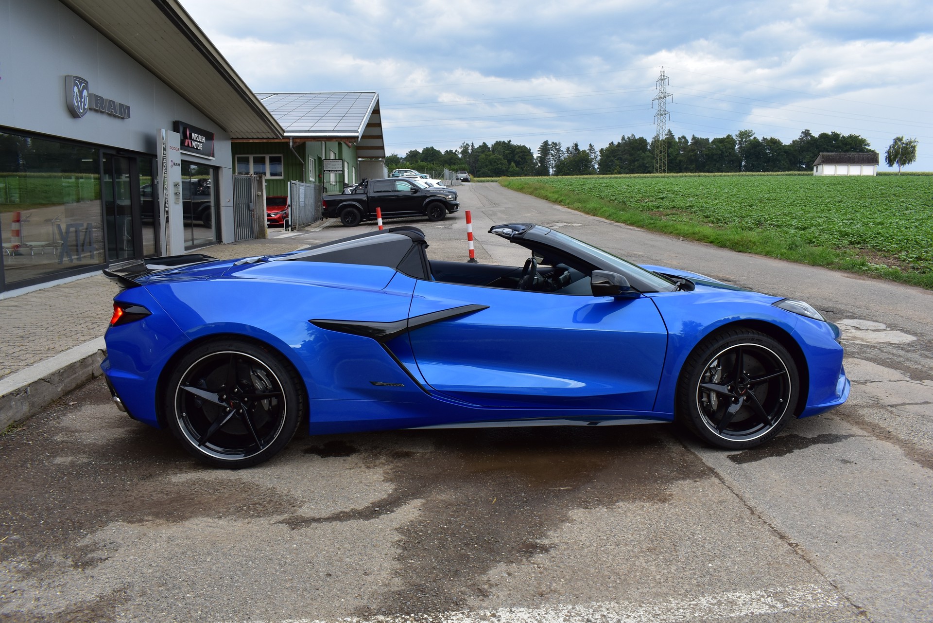 CHEVROLET Corvette C8 E-Ray-image-8
