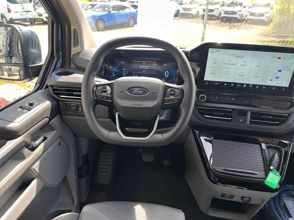 FORD E-Tourneo Custom Bus 340 L1 Titanium X-image-5