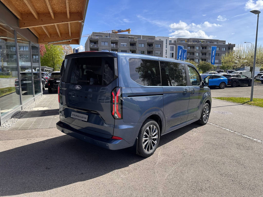 FORD E-Tourneo Custom Bus 340 L1 Titanium X-image-2