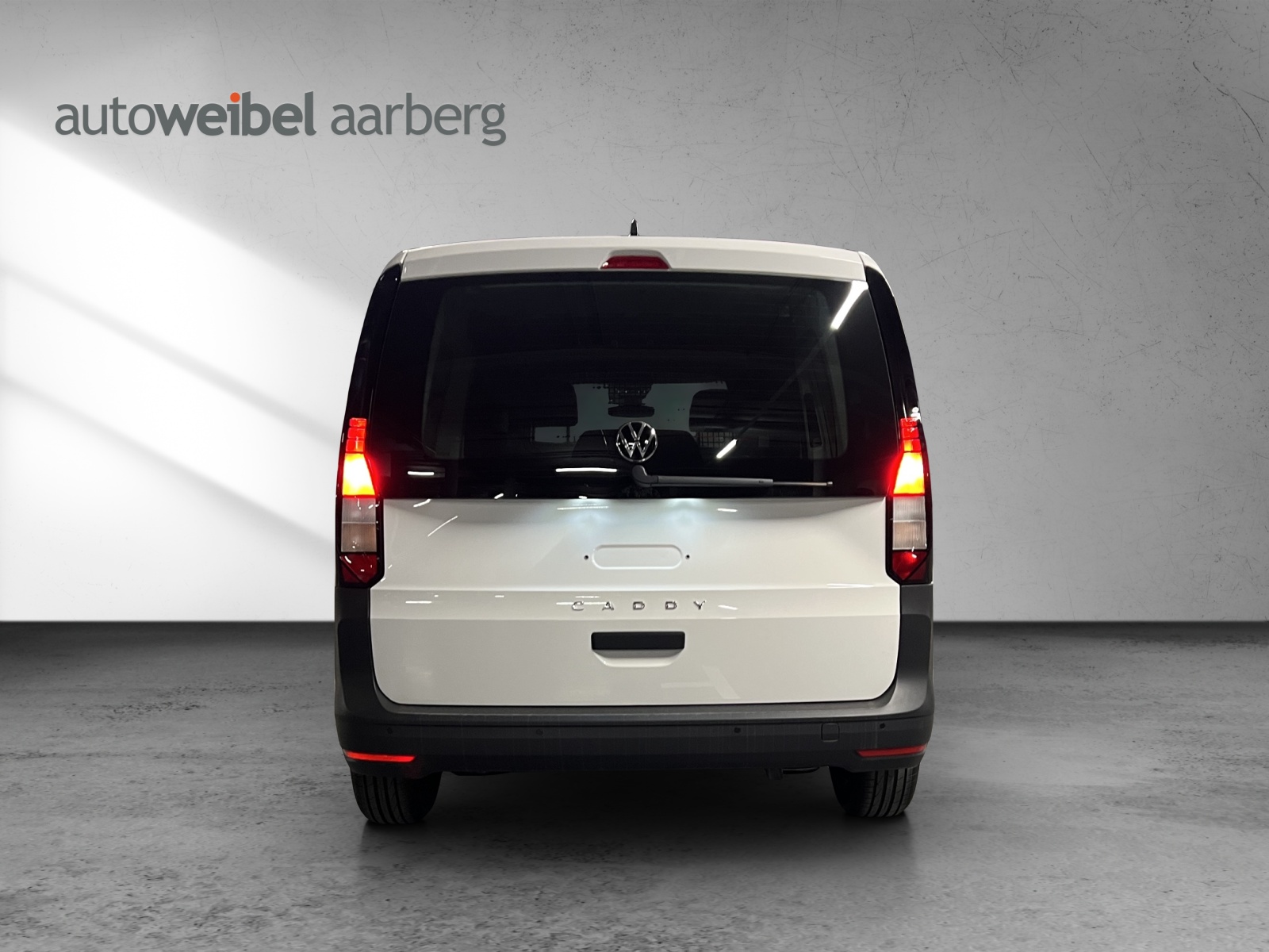 VW Caddy Cargo 1.5 TSI Entry-image-2