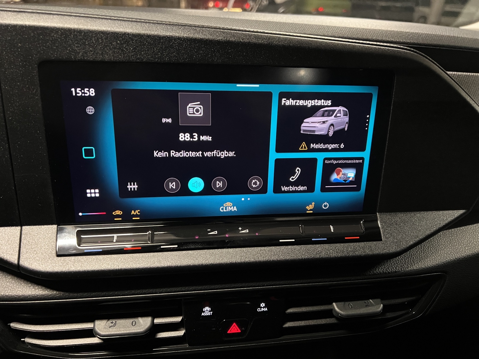 VW Caddy Cargo 1.5 TSI Entry-image-10