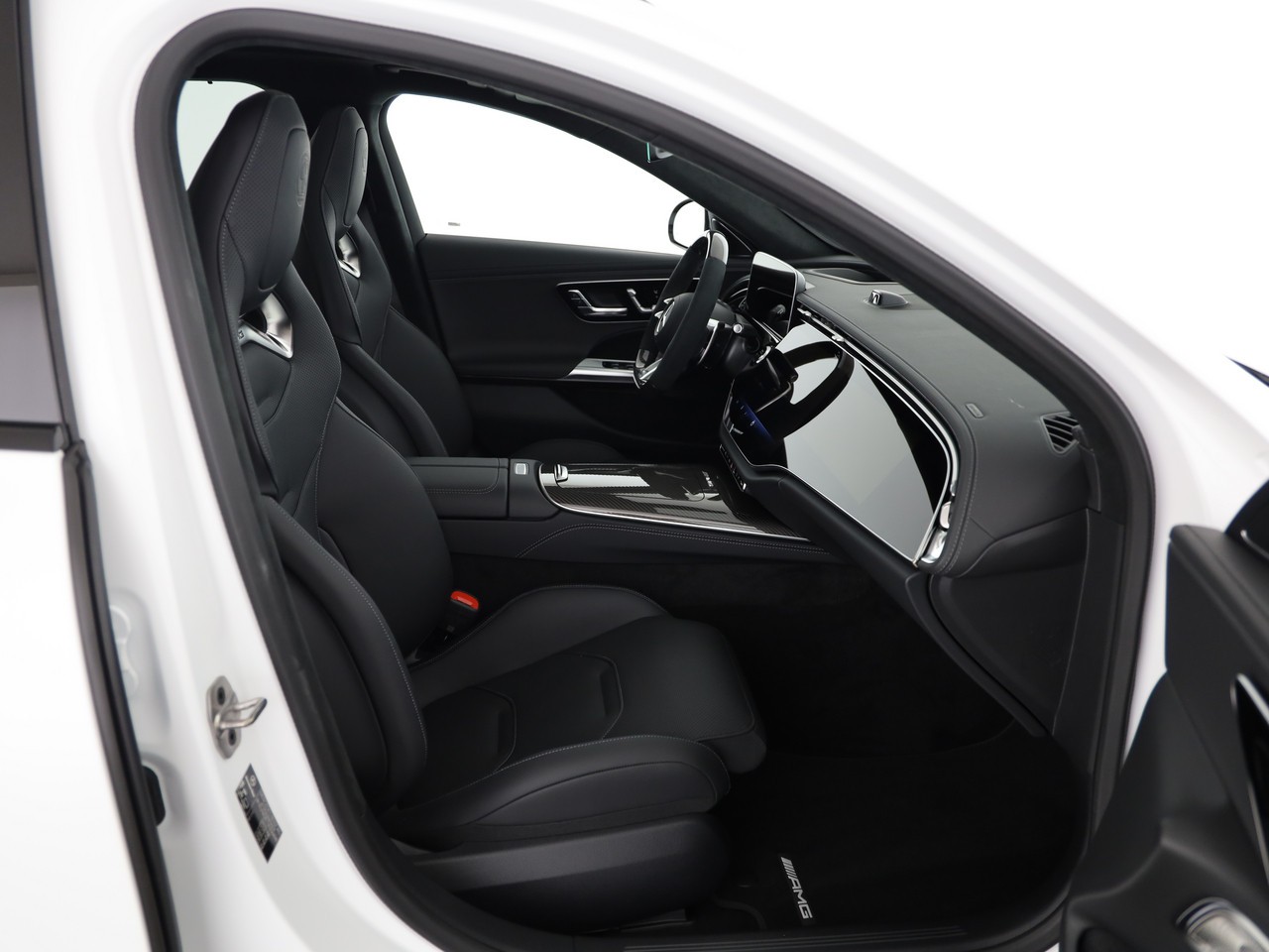 MERCEDES-BENZ E 53 Hybrid T 4Matic+ 9G-Tronic-image-7
