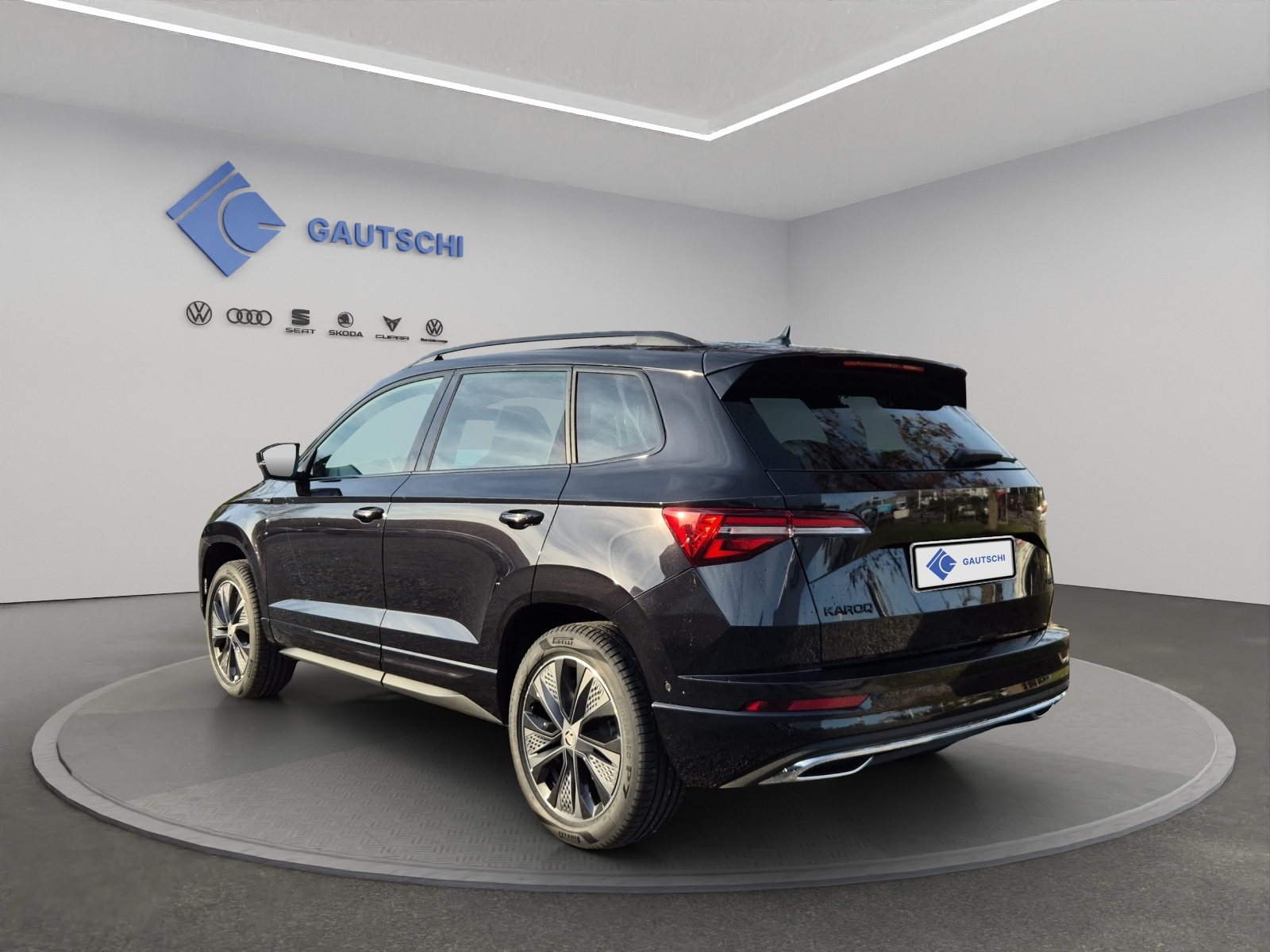 SKODA Karoq 2.0 TSI SportLine 4x4 DSG-image-2