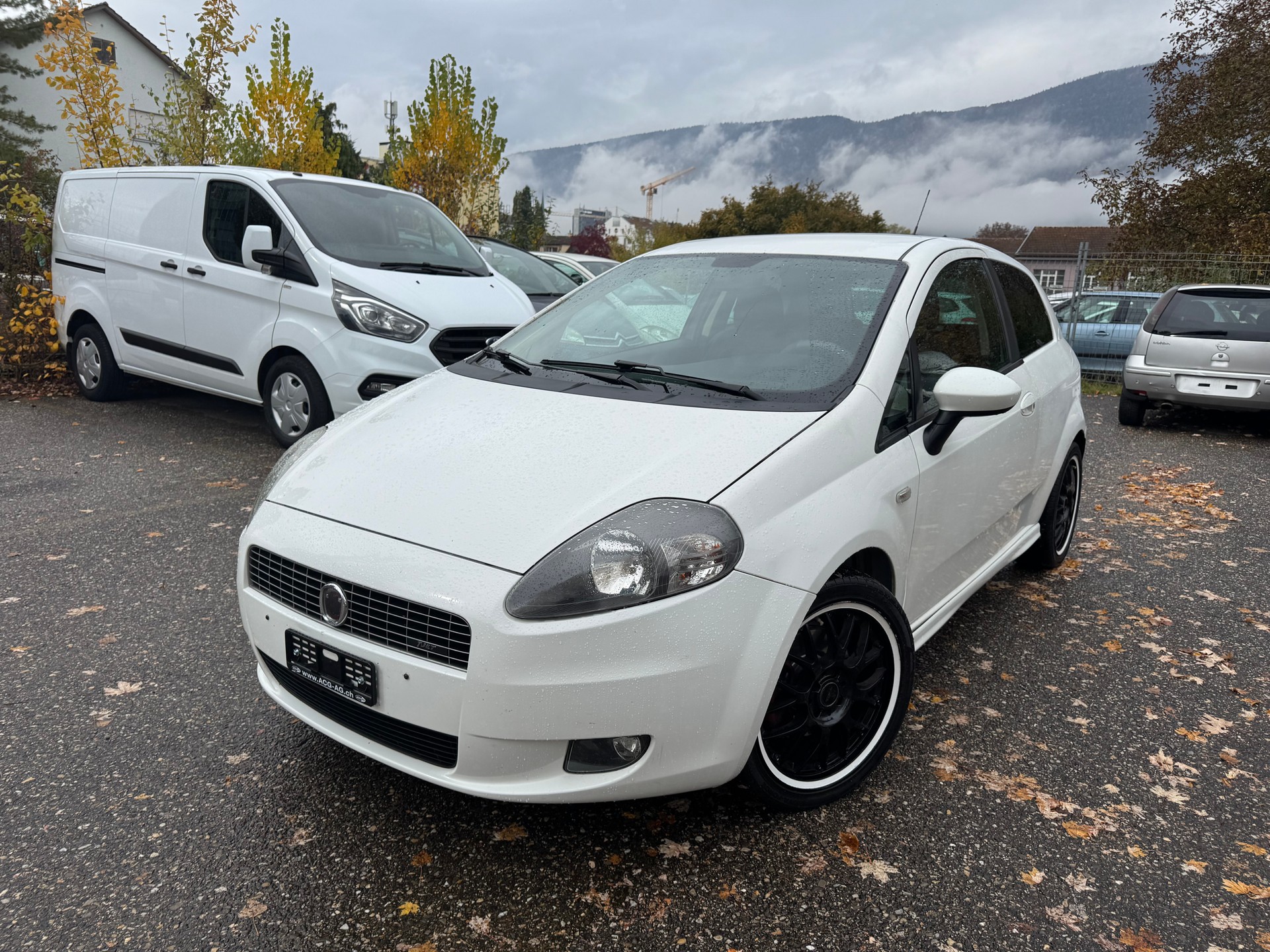 FIAT Punto 1.4 16V Turbo Sport ** Klima-auto ** Fahrzeug ist mit Deutschland Papier