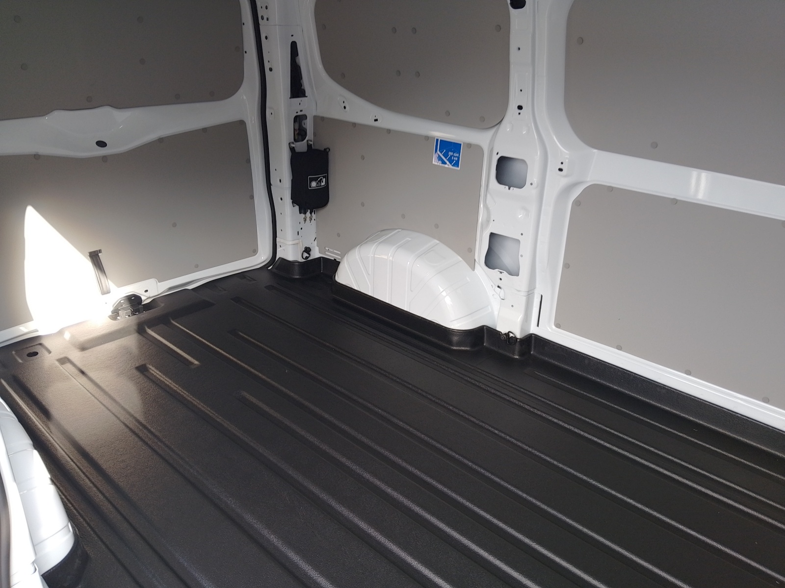 FORD Transit Custom Van 280 L1 2.0 EcoBlue 110 Trend-image-12