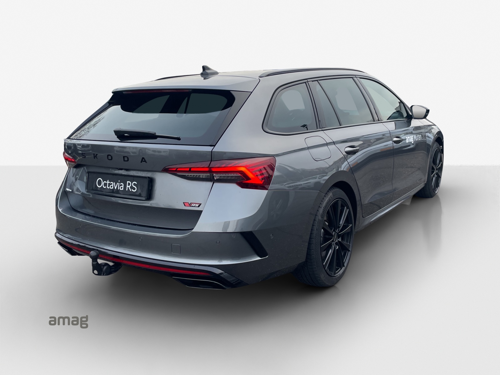 SKODA Octavia Combi 2.0 TSI DSG RS-image-4