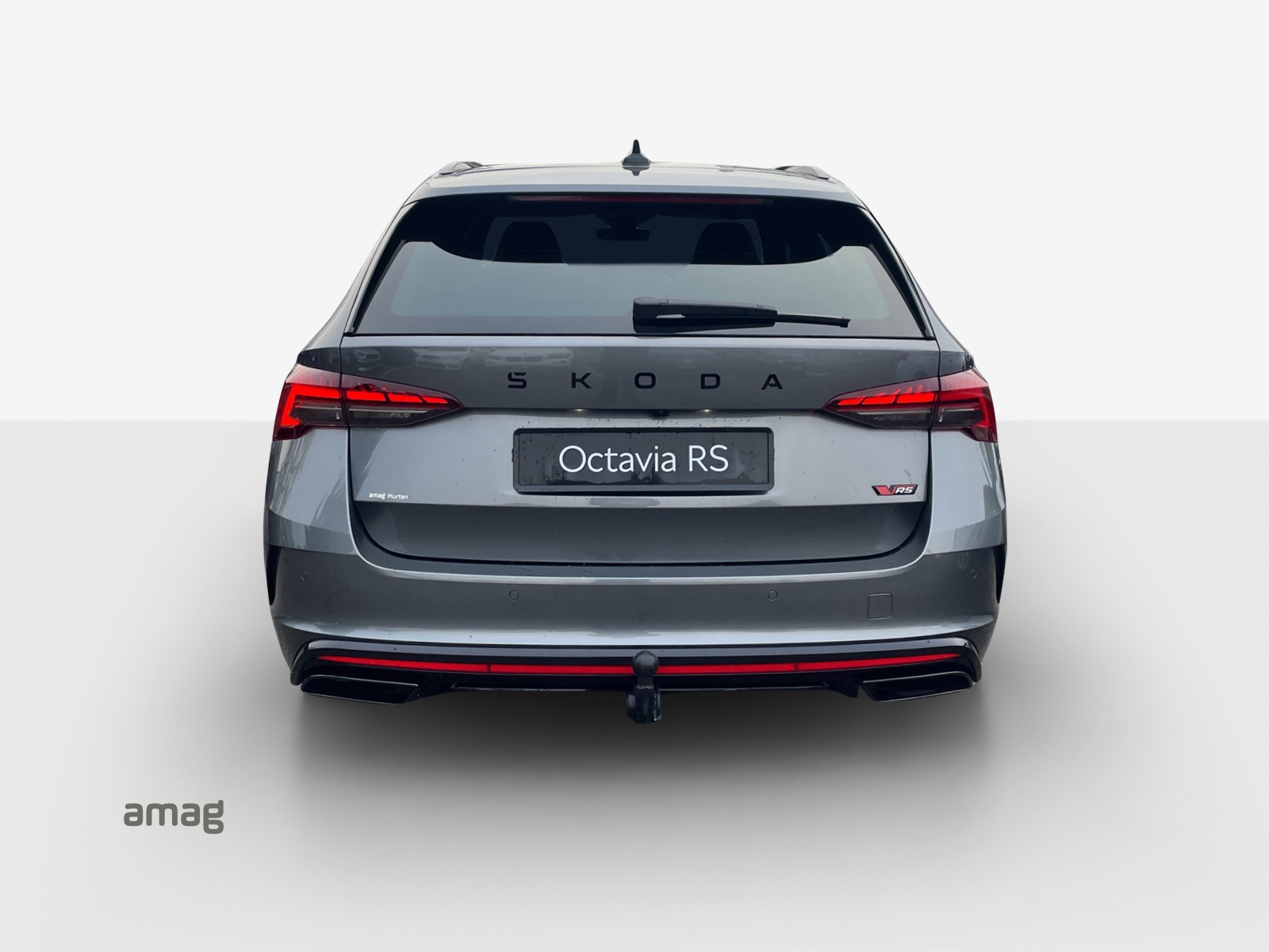 SKODA Octavia Combi 2.0 TSI DSG RS-image-3