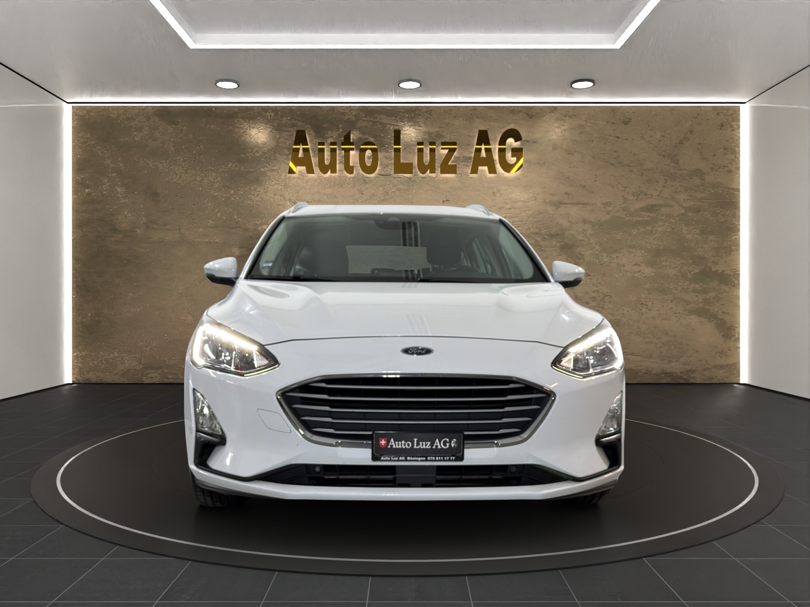 FORD Focus 1.0 SCTi Business-showroom-element-1