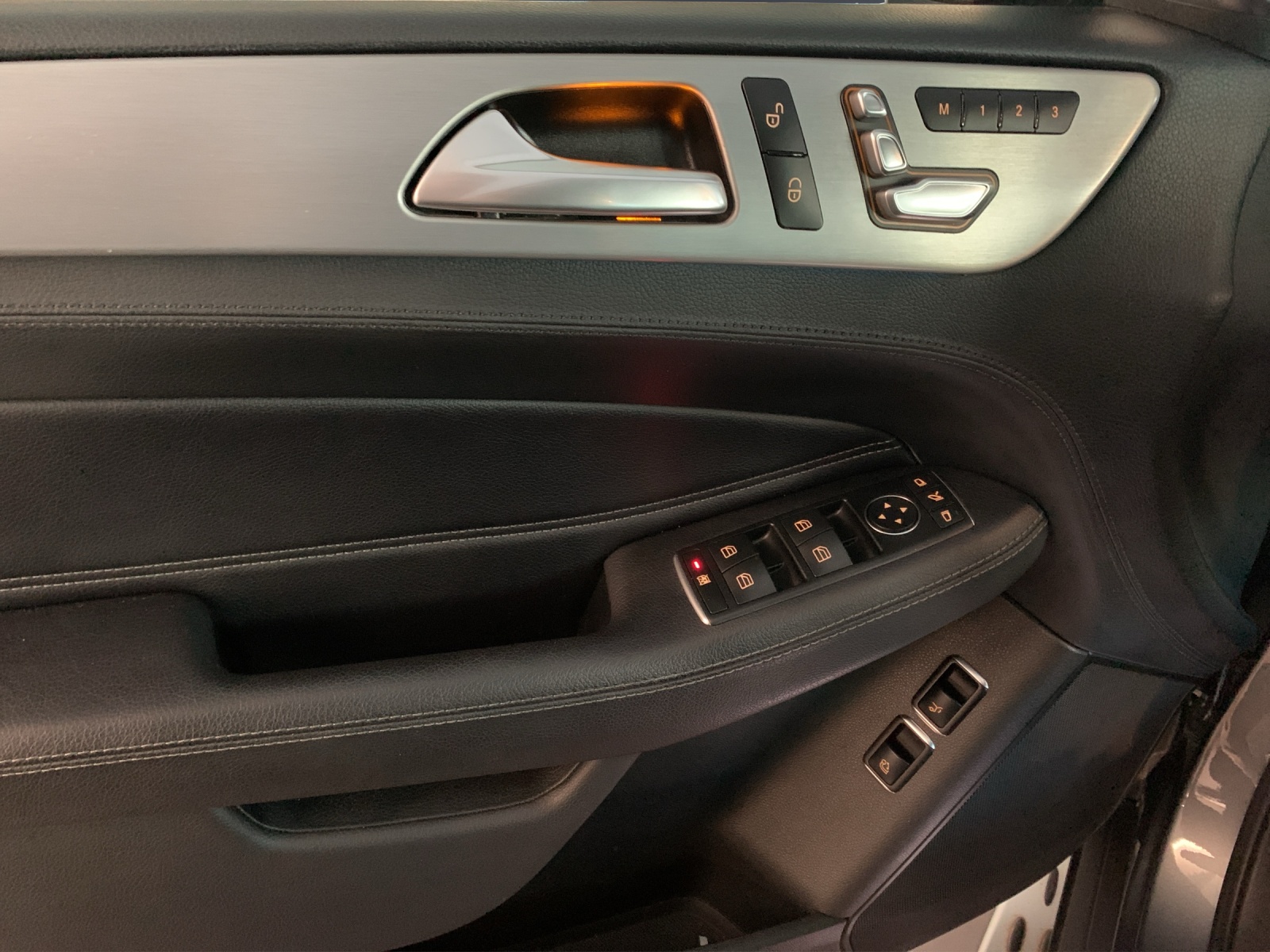 Image MERCEDES-BENZ GLE-43-AMG GLE 43 AMG Exec.4Matic