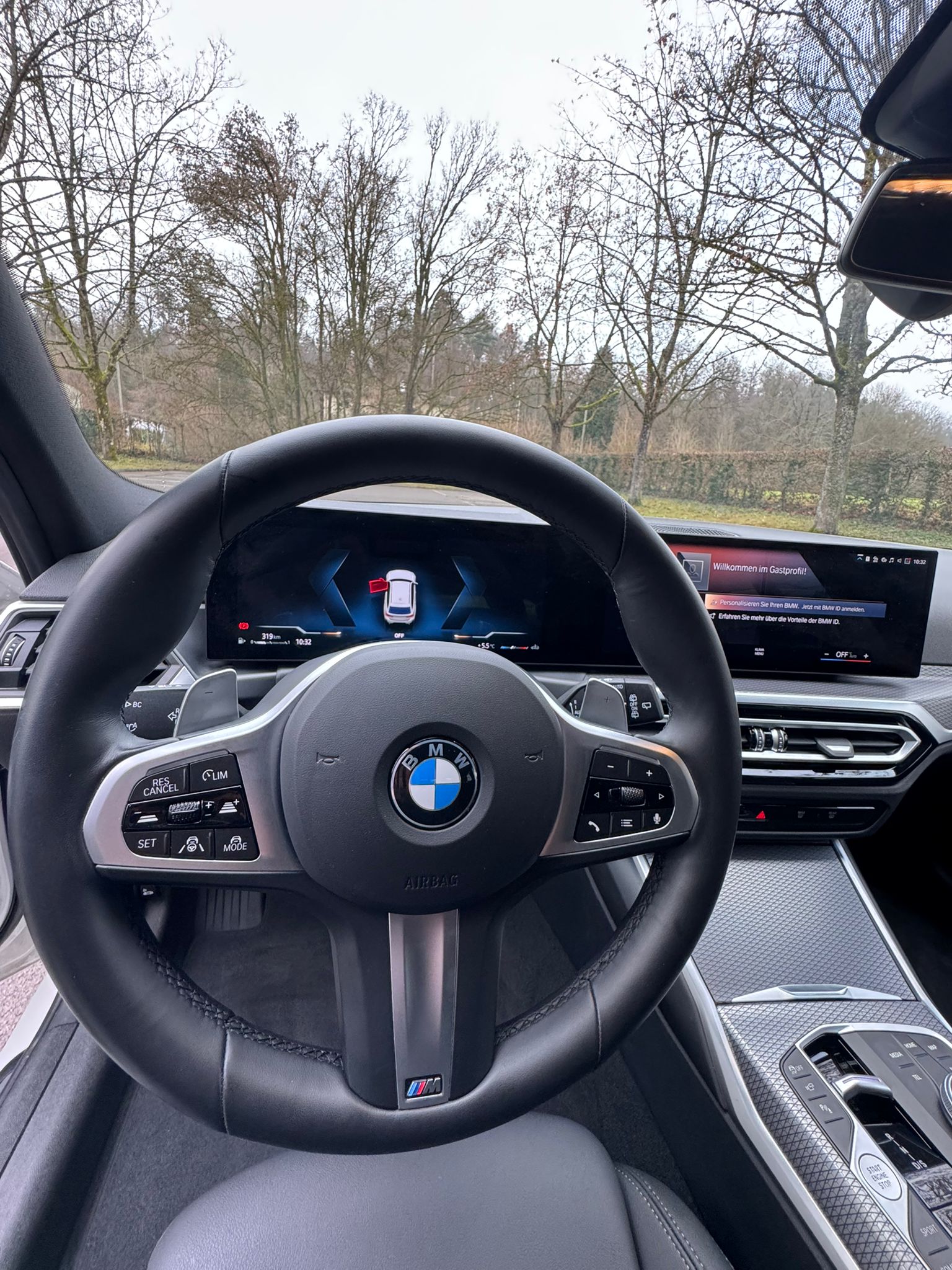 BMW 320d xDrive 48V Touring Steptronic M Sport-image-8