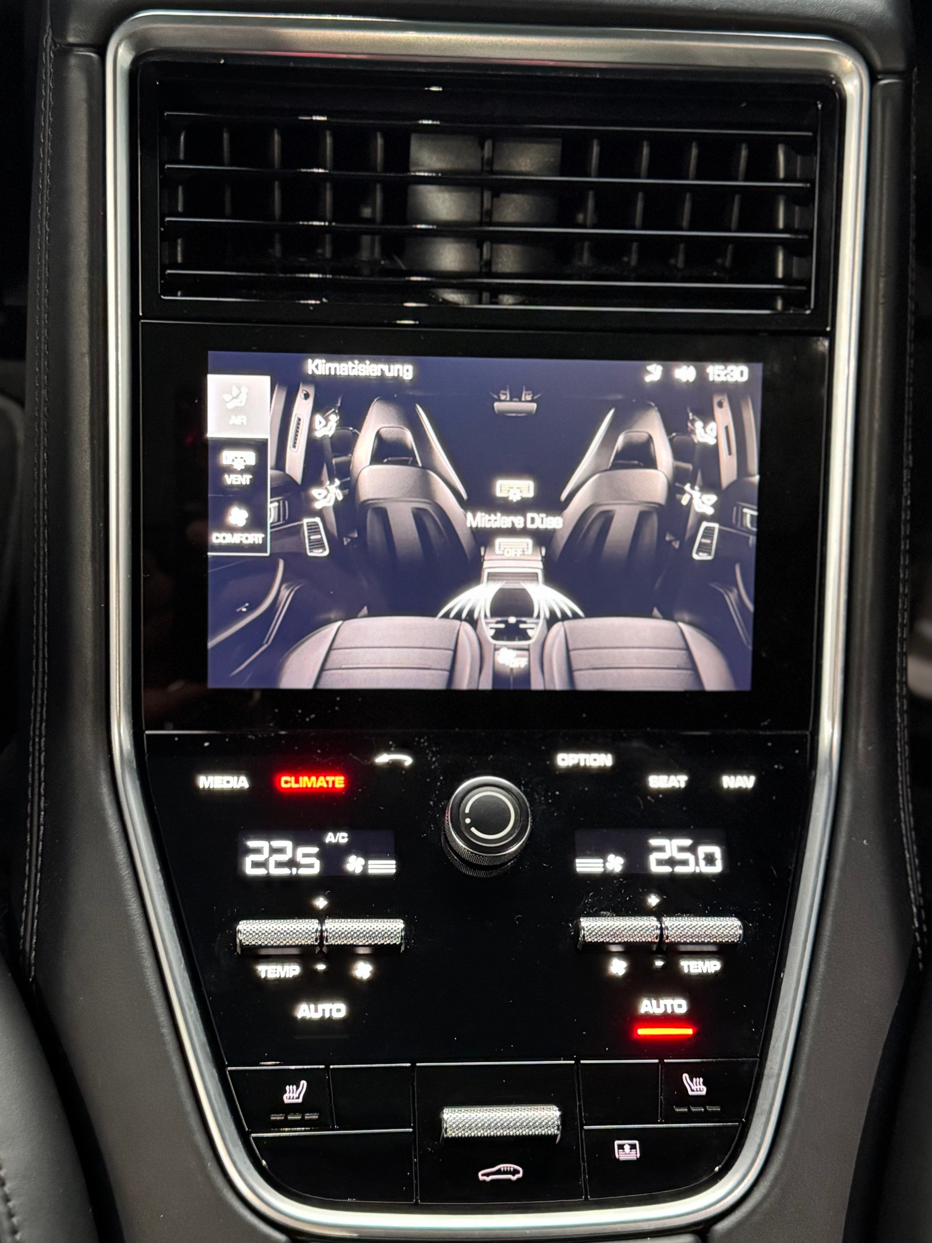 PORSCHE Panamera 4.0 V8 Turbo-image-14