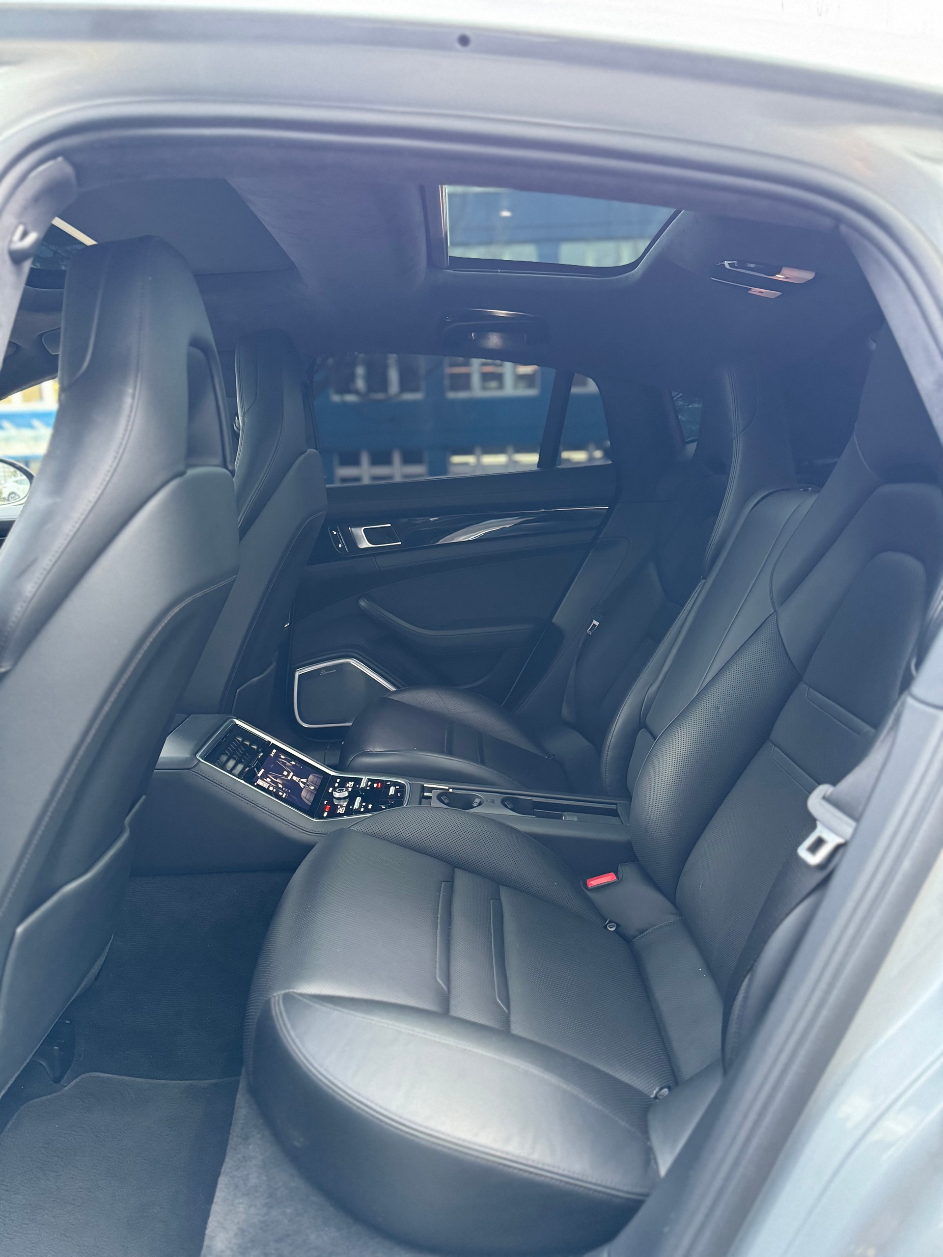 PORSCHE Panamera 4.0 V8 Turbo-image-8