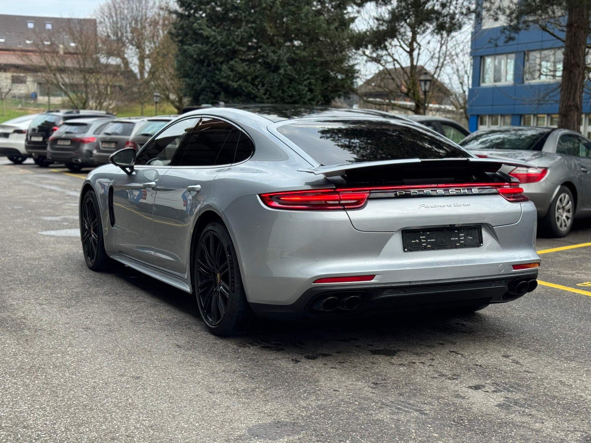 PORSCHE Panamera 4.0 V8 Turbo-image-3