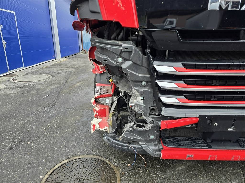 MAN TGX 18.640-image-10