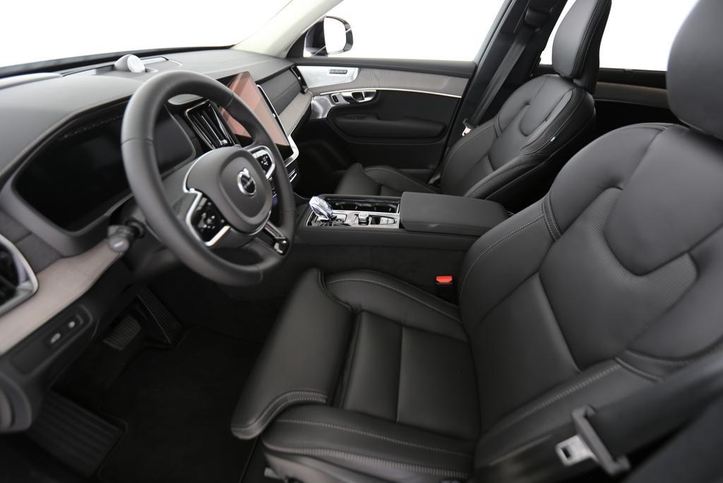 VOLVO XC90 2.0 T8 TE Ultra Dark eAWD-image-3