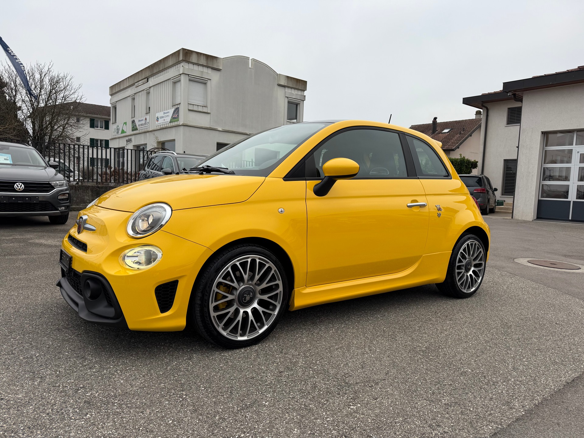 FIAT 595C 1.4 16V Turbo Abarth-image-1