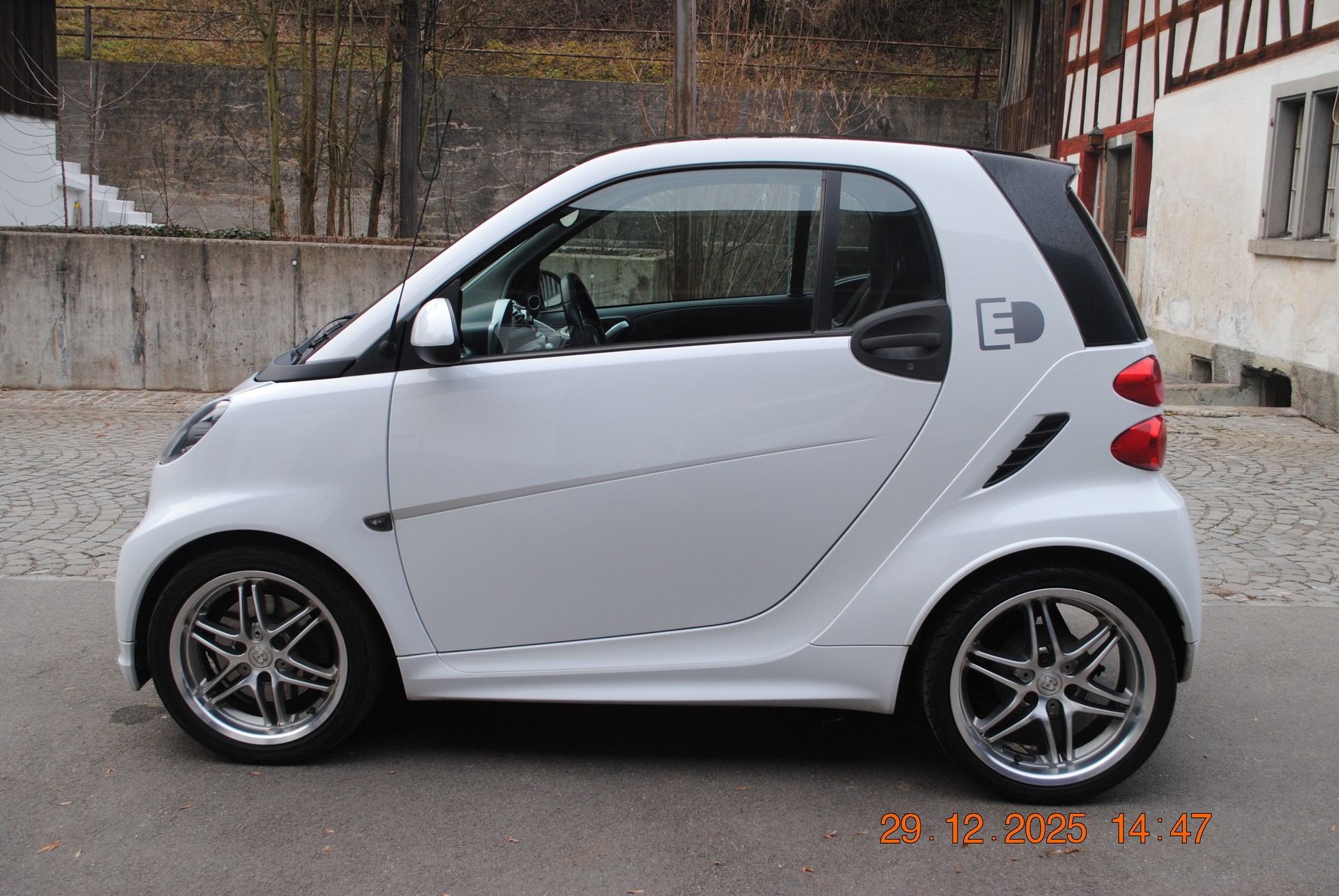 SMART electric drive Brabus (incl. battery)-image-6