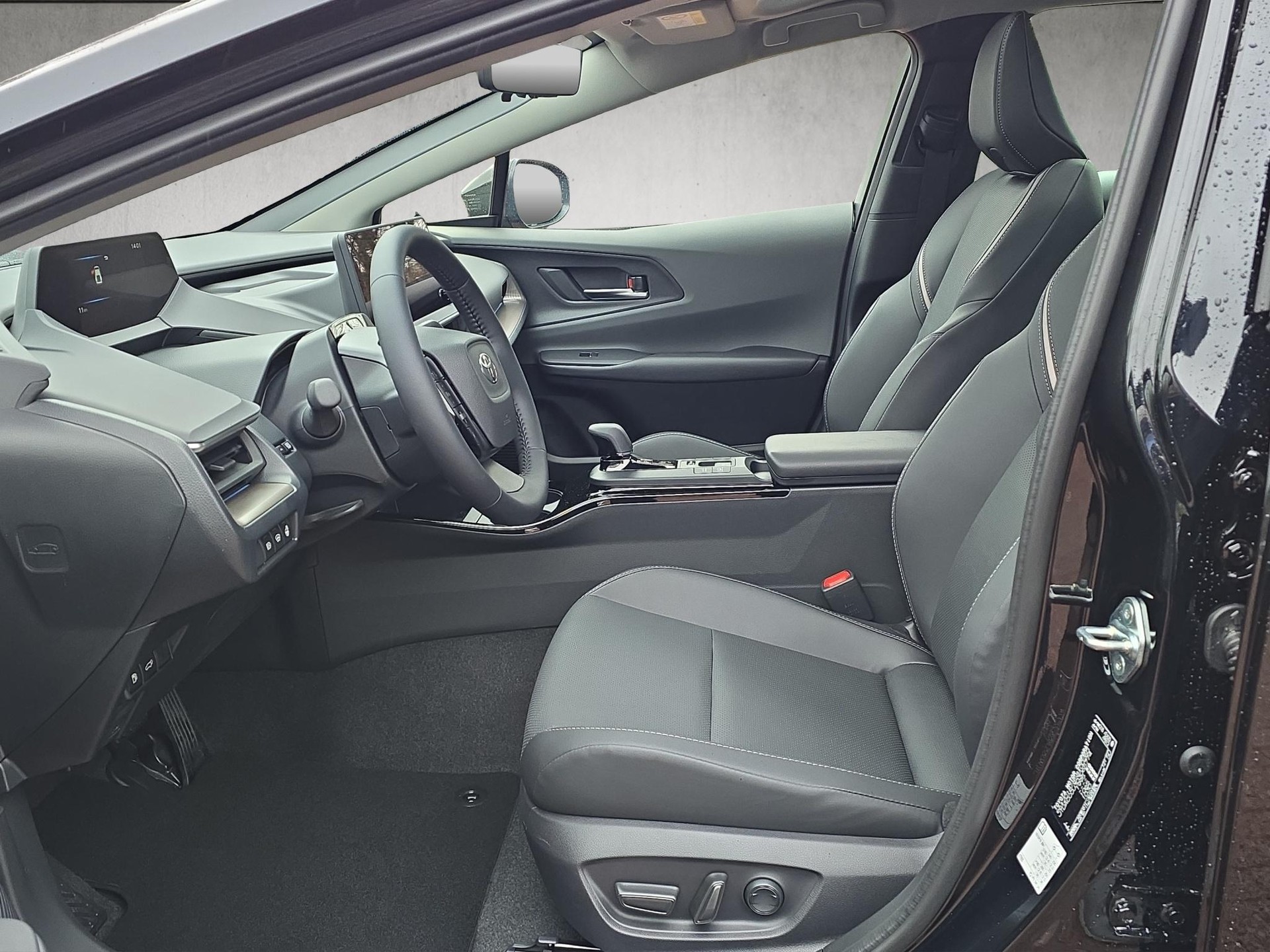 TOYOTA Prius 2.0 Plug-In-Hybrid Premium-image-8