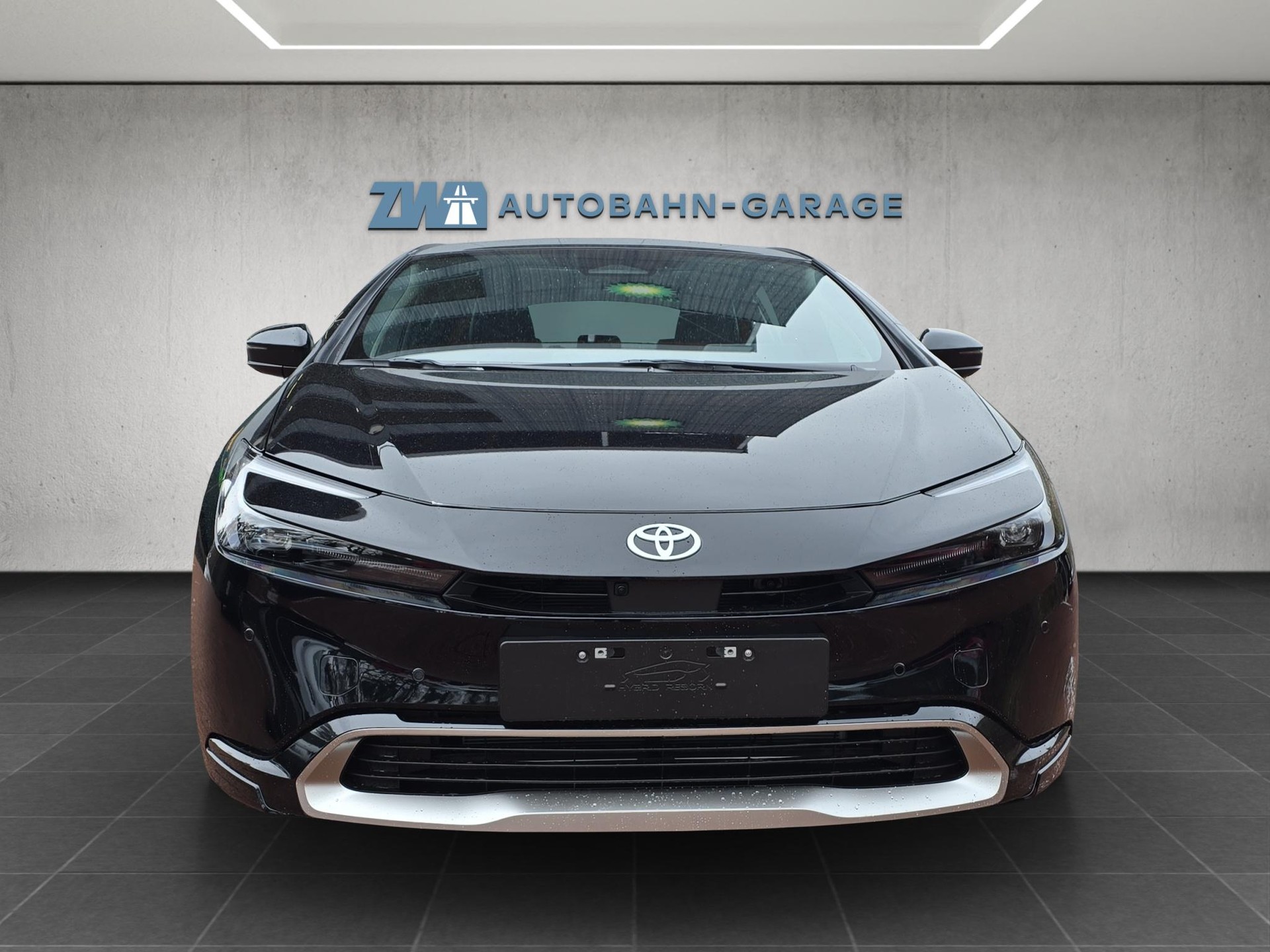 TOYOTA Prius 2.0 Plug-In-Hybrid Premium-image-7