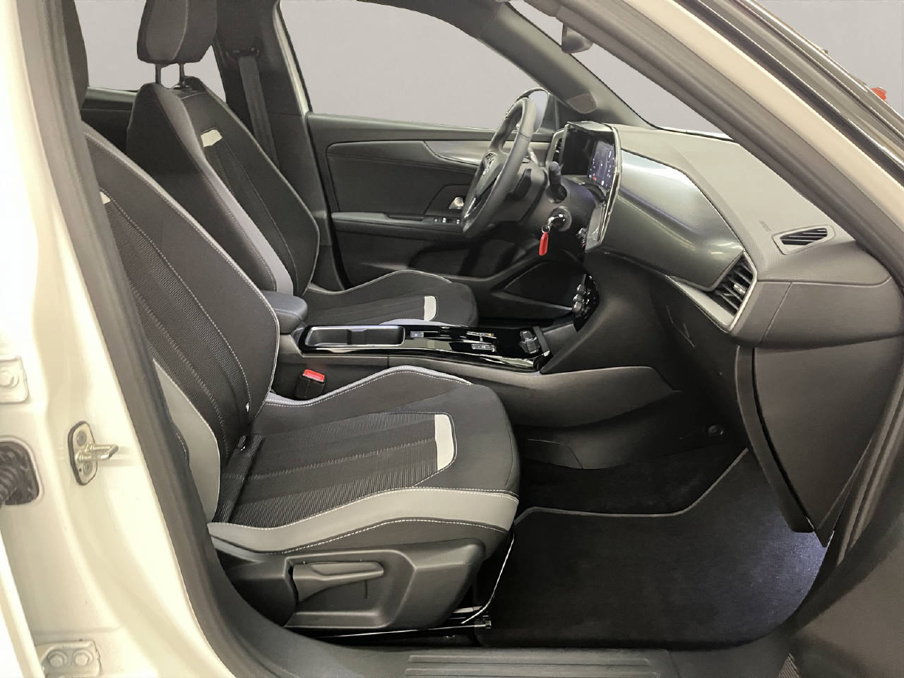 OPEL Mokka 1.2 T 130 GS-image-11