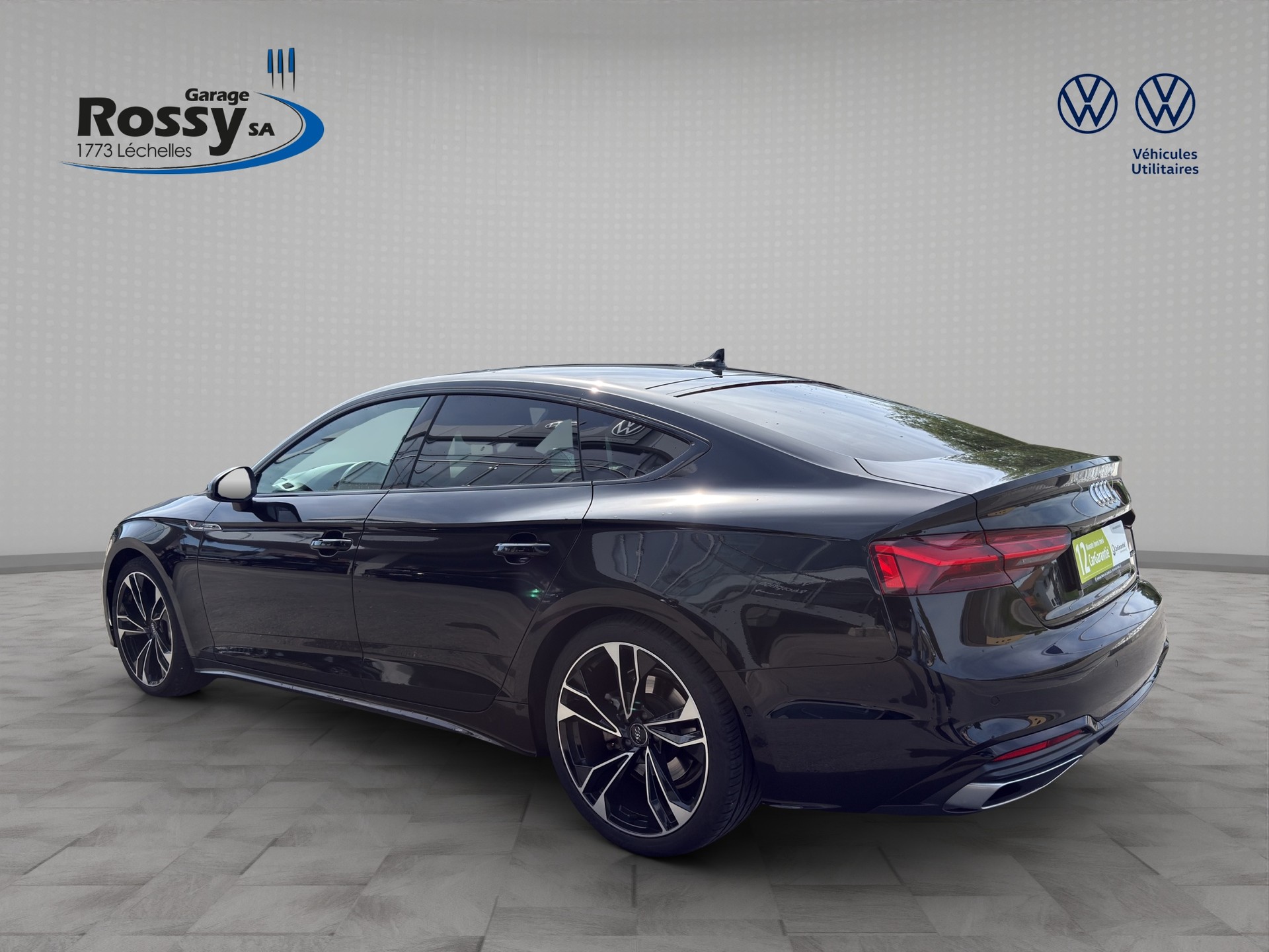 AUDI A5 Sportback 40 TFSI S-Line quattro S-tronic-showroom-element-3