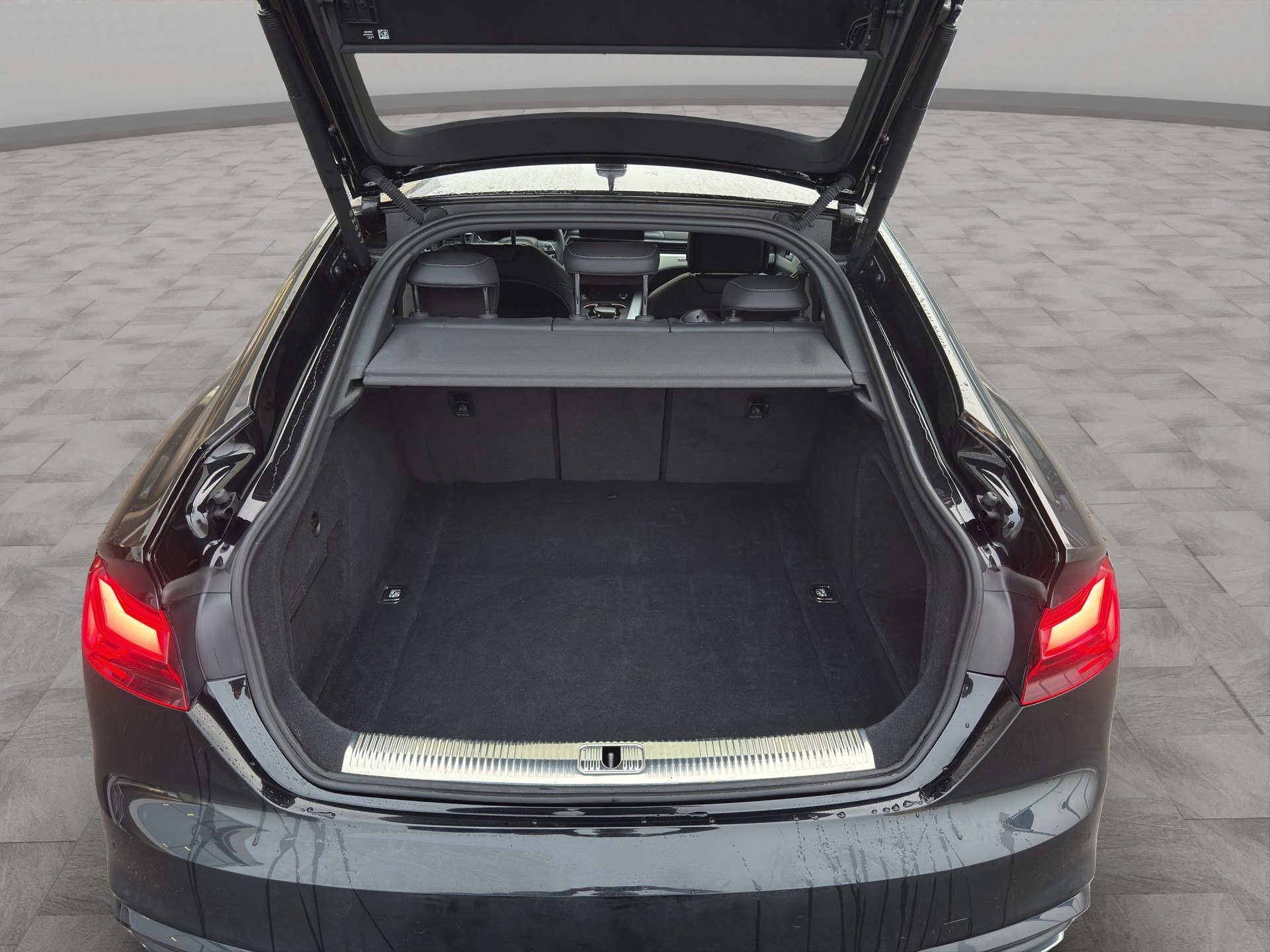 AUDI A5 Sportback 40 TFSI S-Line quattro S-tronic-image-21