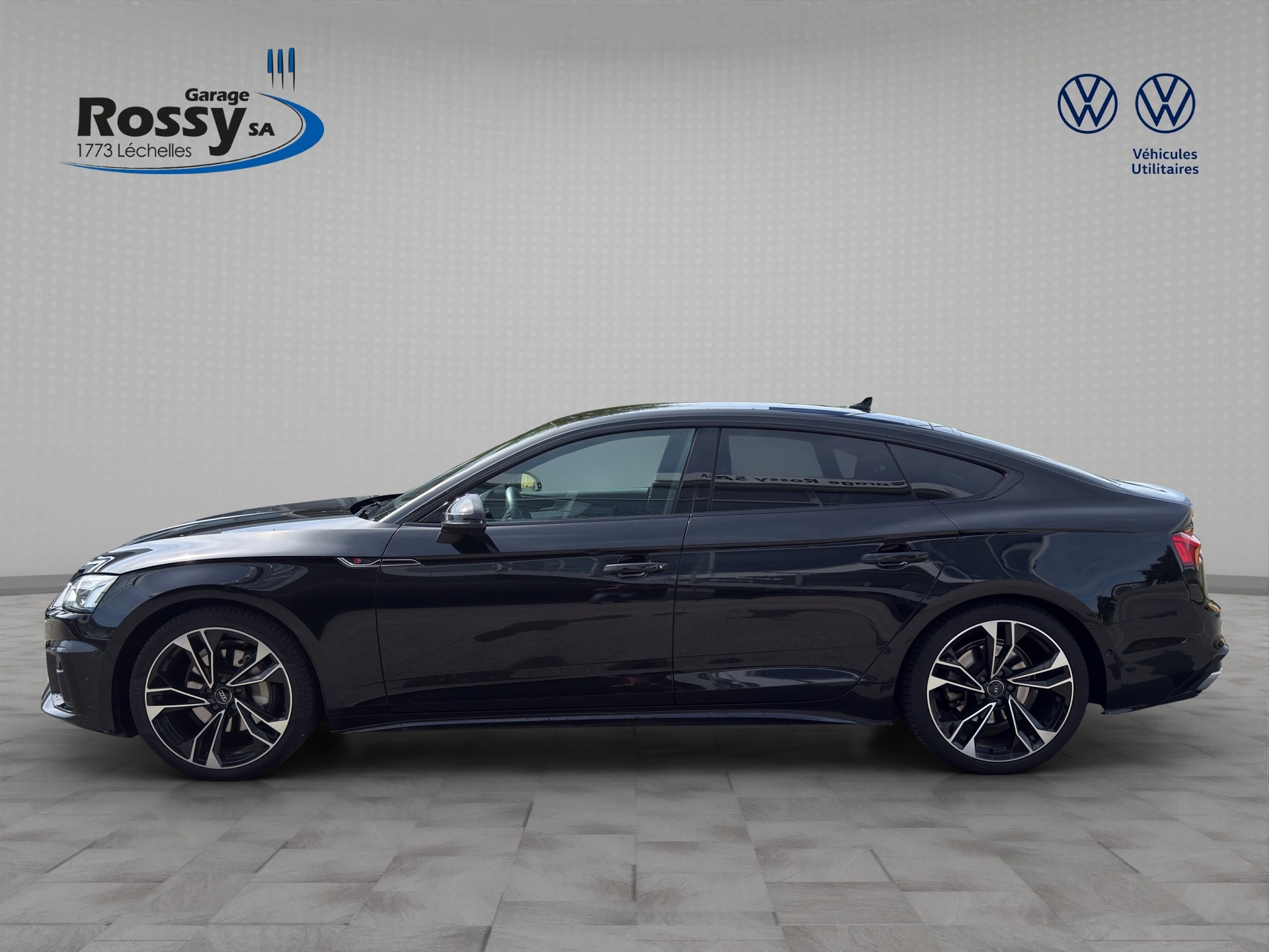 AUDI A5 Sportback 40 TFSI S-Line quattro S-tronic-showroom-element-2
