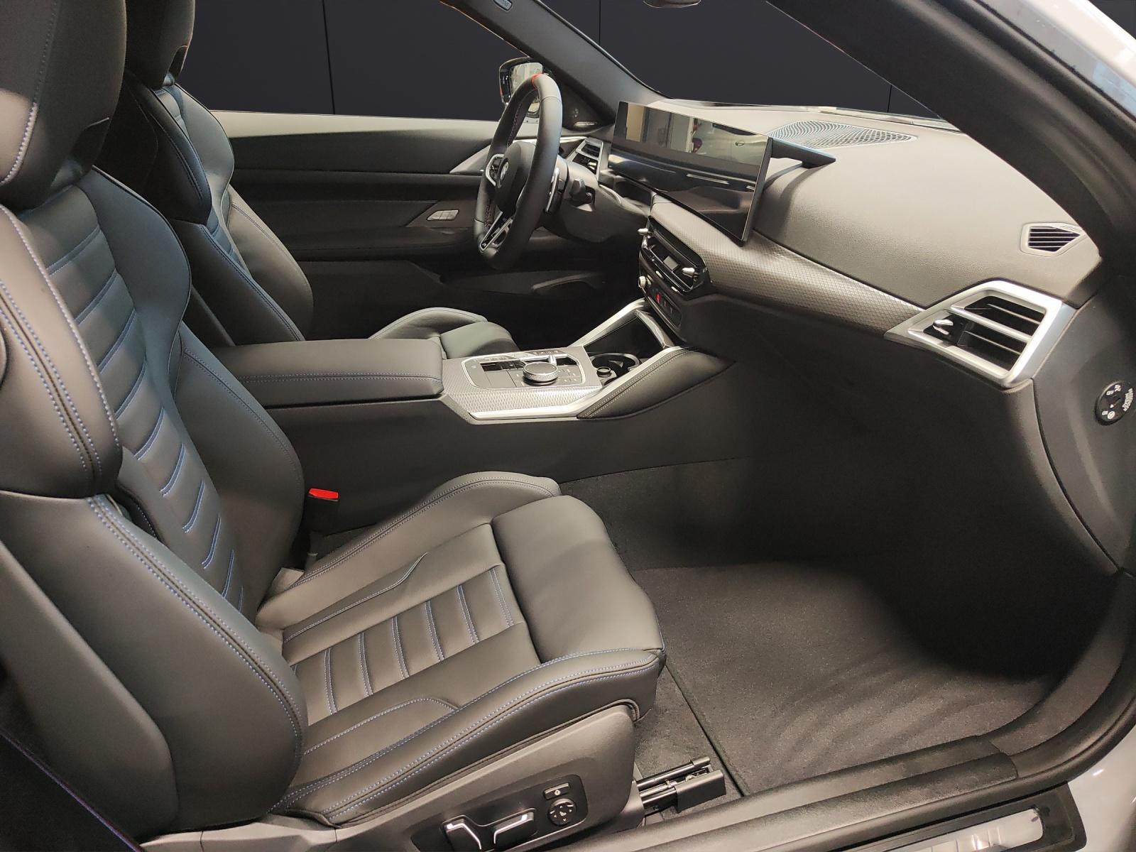 BMW M440i xDrive Coupé-image-7