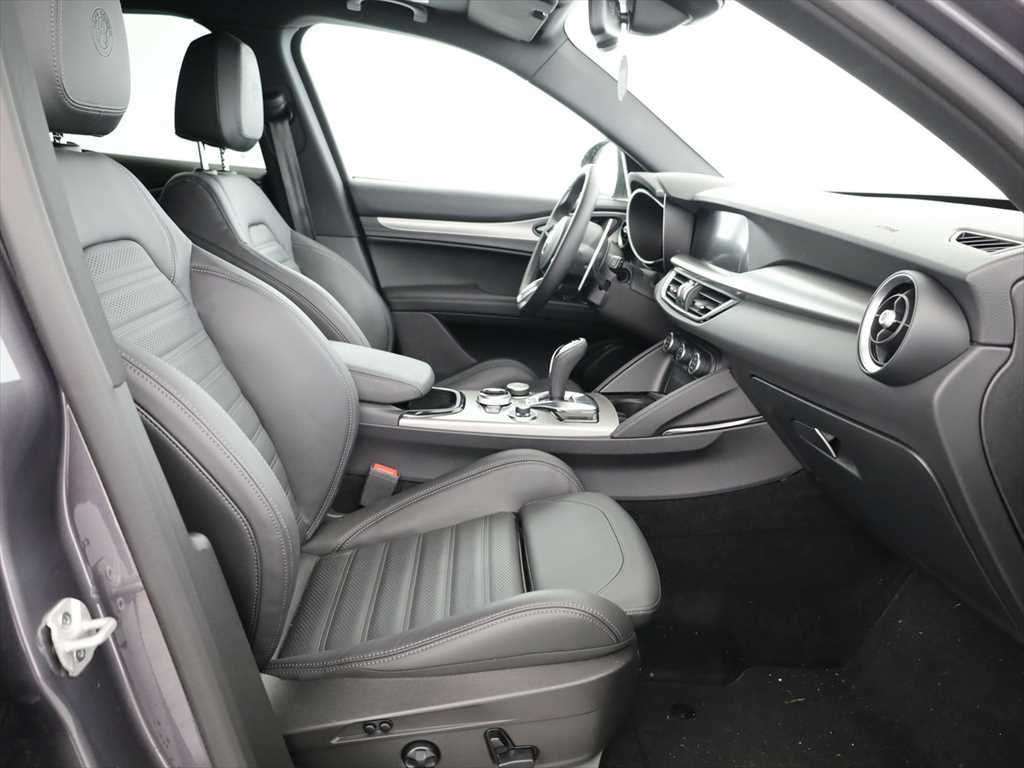 ALFA ROMEO Stelvio 2.0 Veloce Q4 AT8-image-8