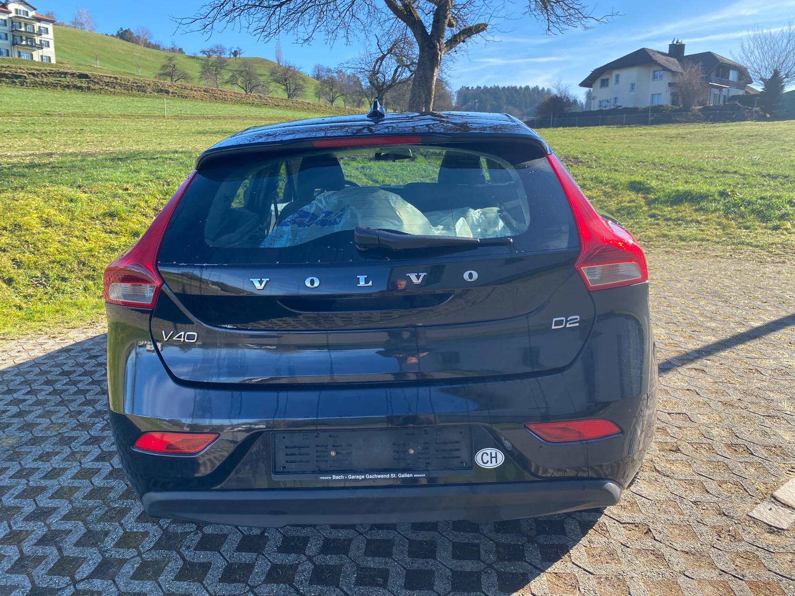 VOLVO V40 D2 Kinetic-image-6