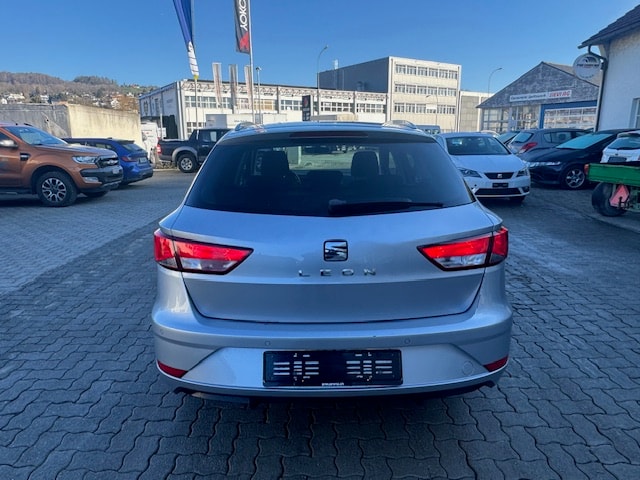 SEAT Leon ST 1.6 TDI CR Style DSG-image-5