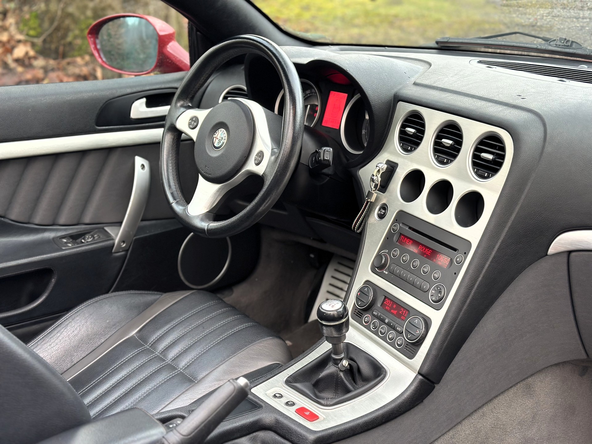 ALFA ROMEO Spider 3.2 JTS Q4-image-6
