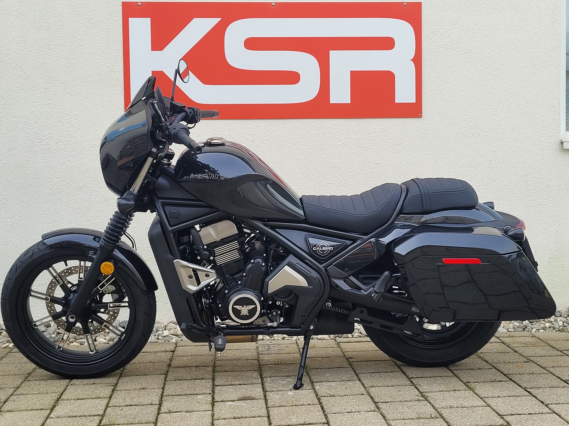 MOTO MORINI Calibro 700 Bagger-showroom-element-1