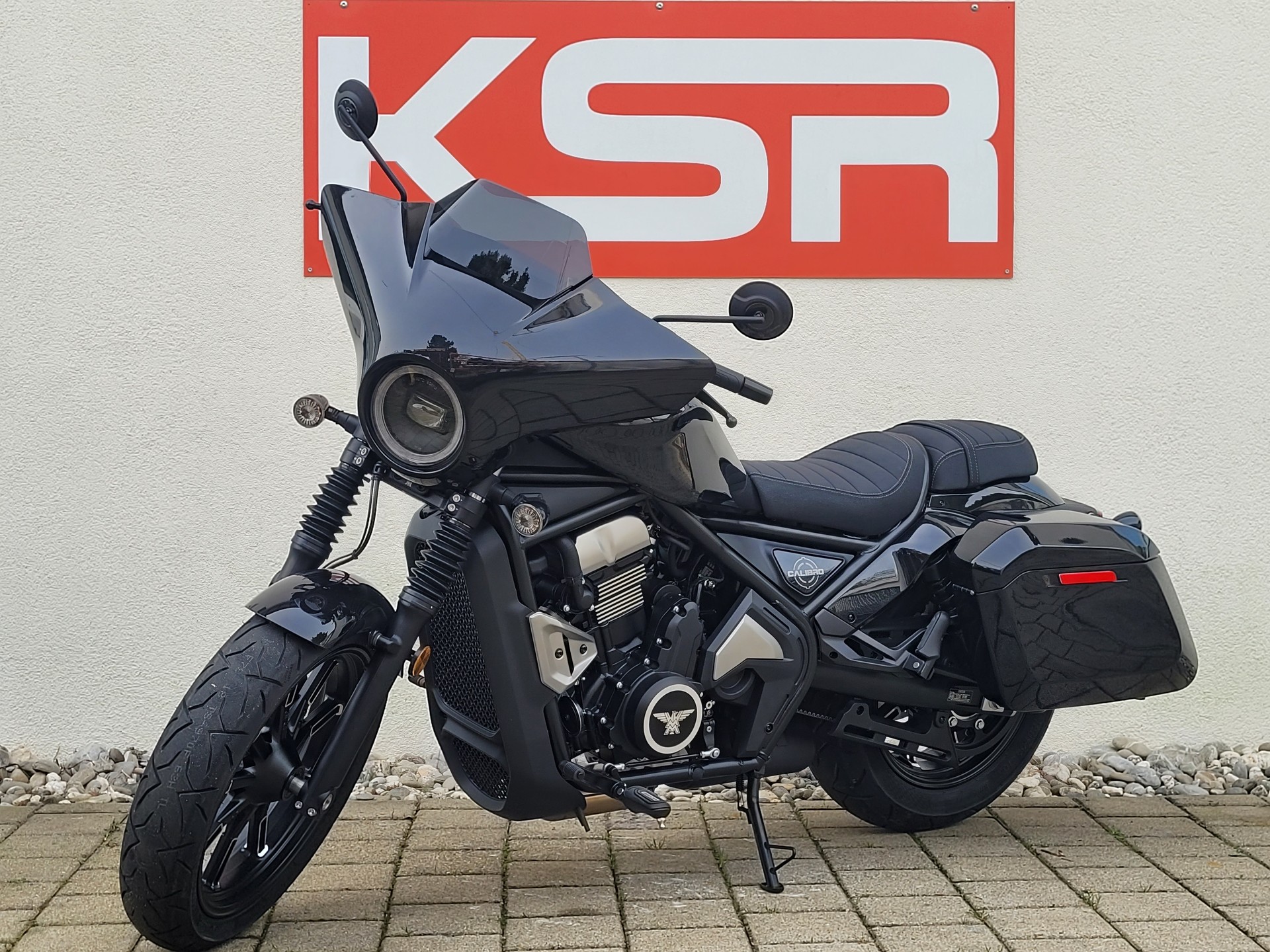 MOTO MORINI Calibro 700 Bagger-showroom-element-3