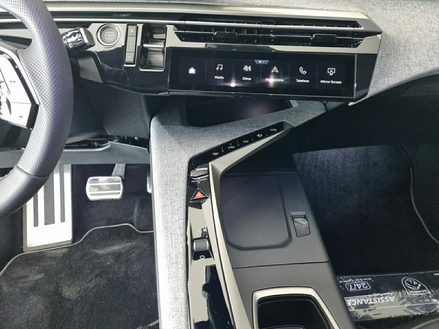 PEUGEOT 5008 145 Hybrid GT 7-Plätzer-image-7