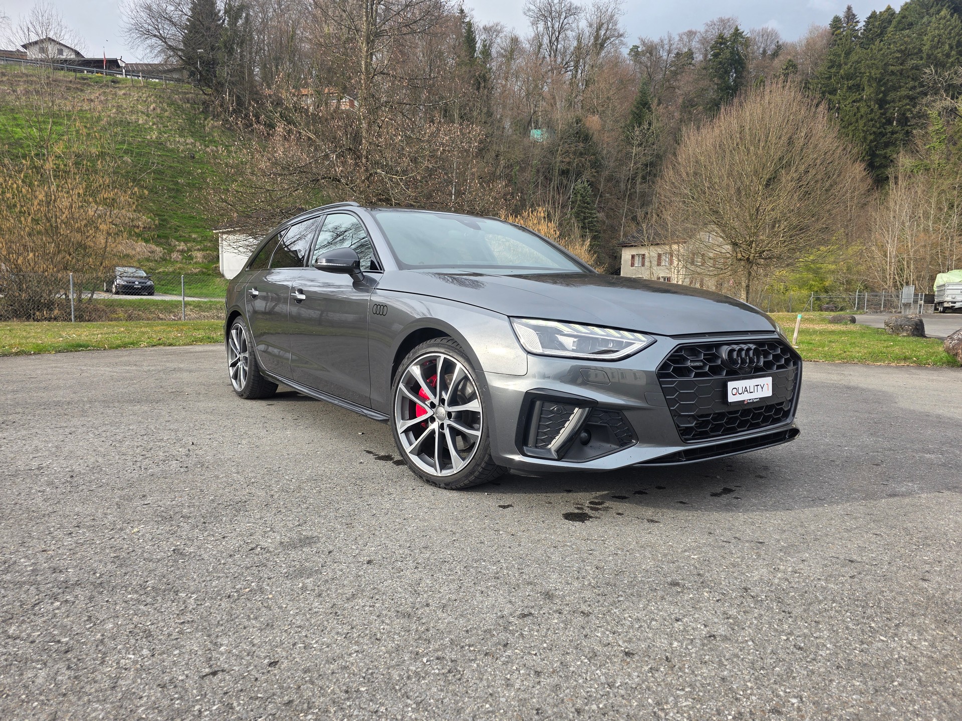 AUDI A4 Avant 45 TFSI S line S-tronic quattro-image-4