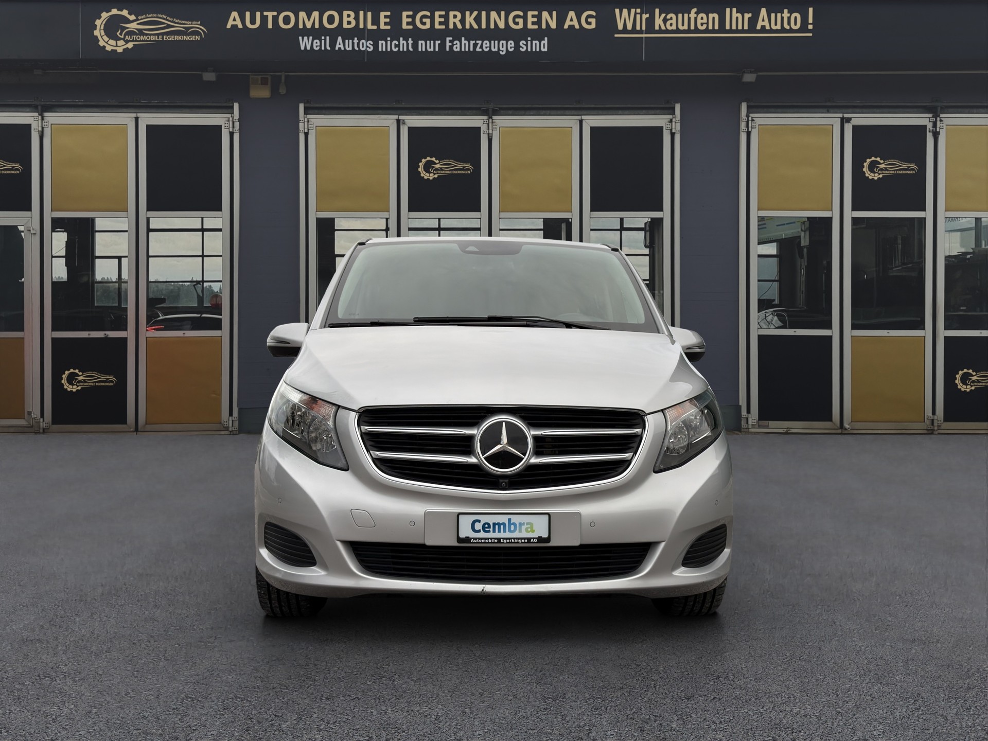 MERCEDES-BENZ V 250 d BlueTec kurz 4matic Van-image-1