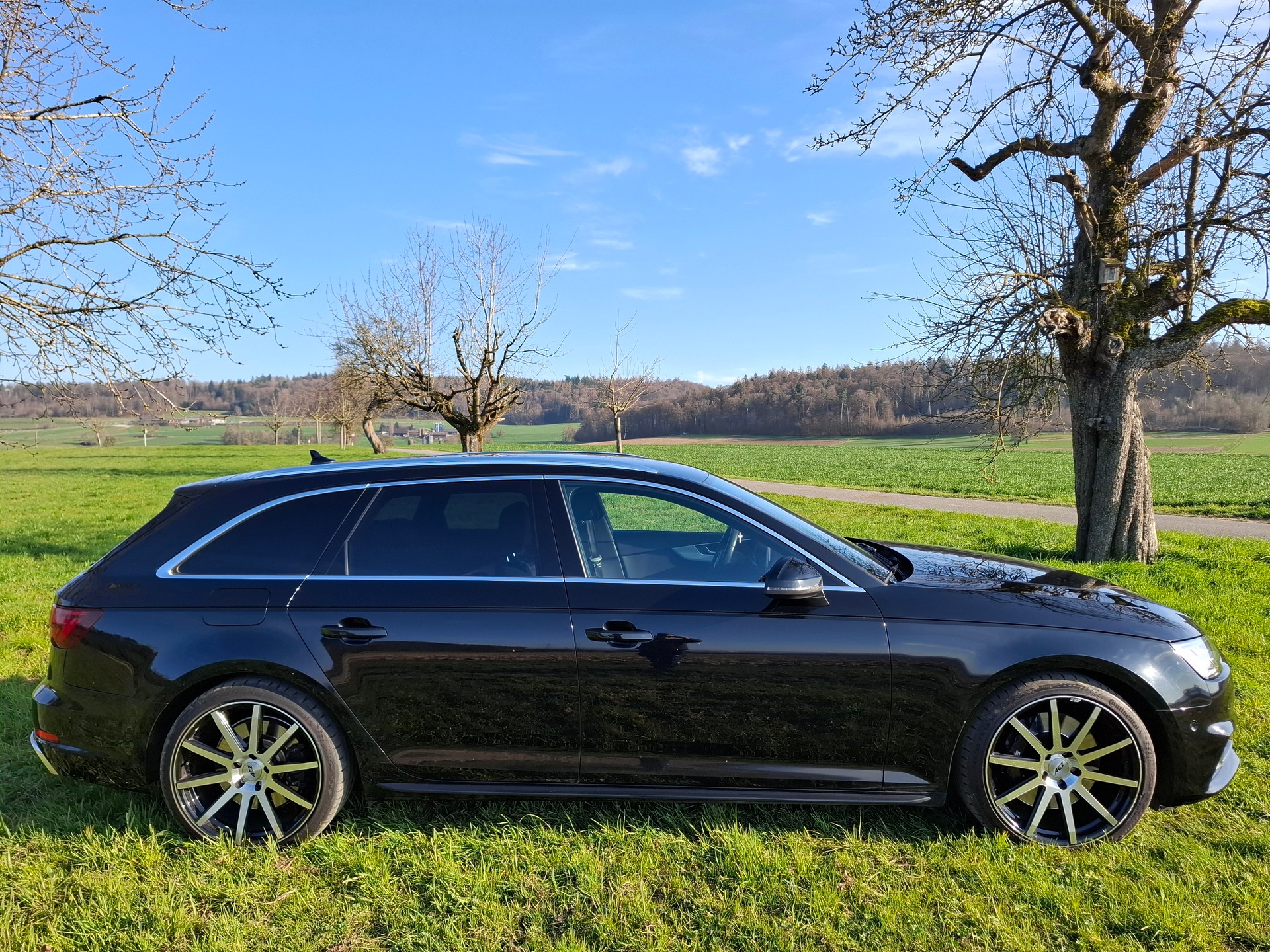 AUDI S4 Avant 3.0 TFSI quattro tiptronic-image-0