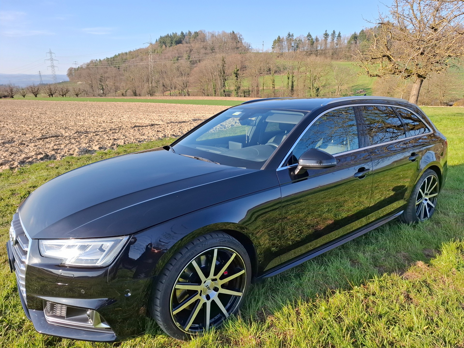 AUDI S4 Avant 3.0 TFSI quattro tiptronic-image-11