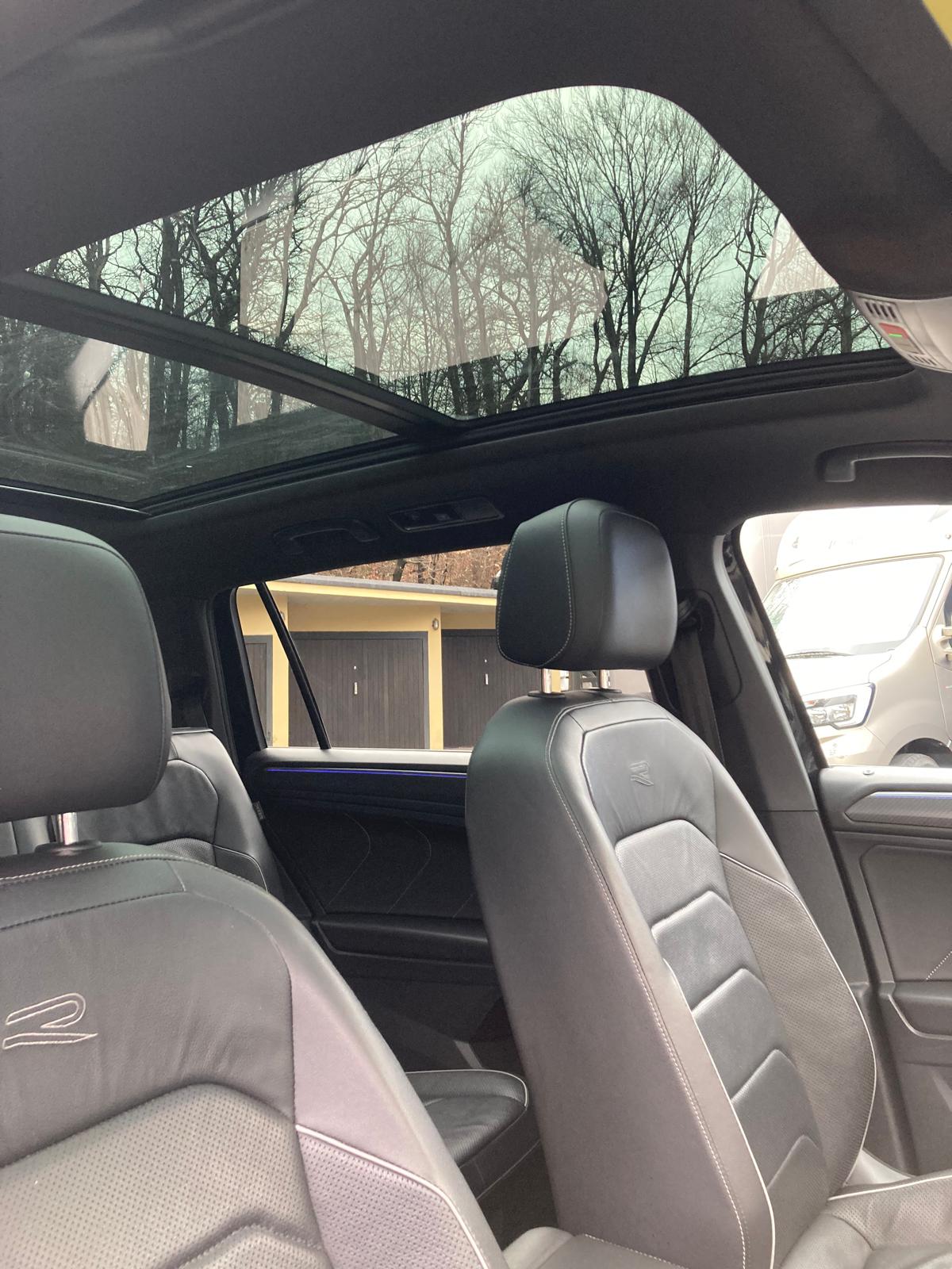 VW Tiguan Allspace 2.0TSI R-Line 4Motion DSG-image-11