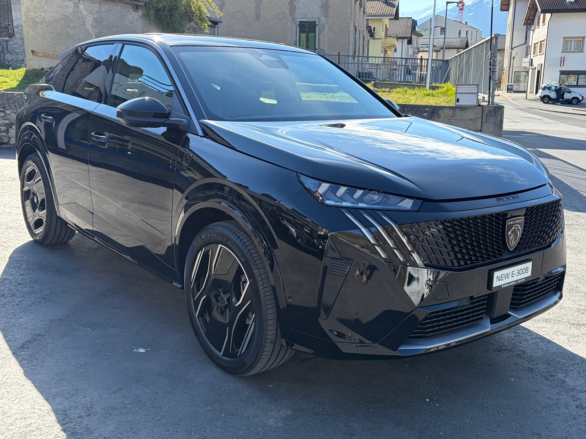 PEUGEOT 3008 73kWh GT Exclusive-image-6