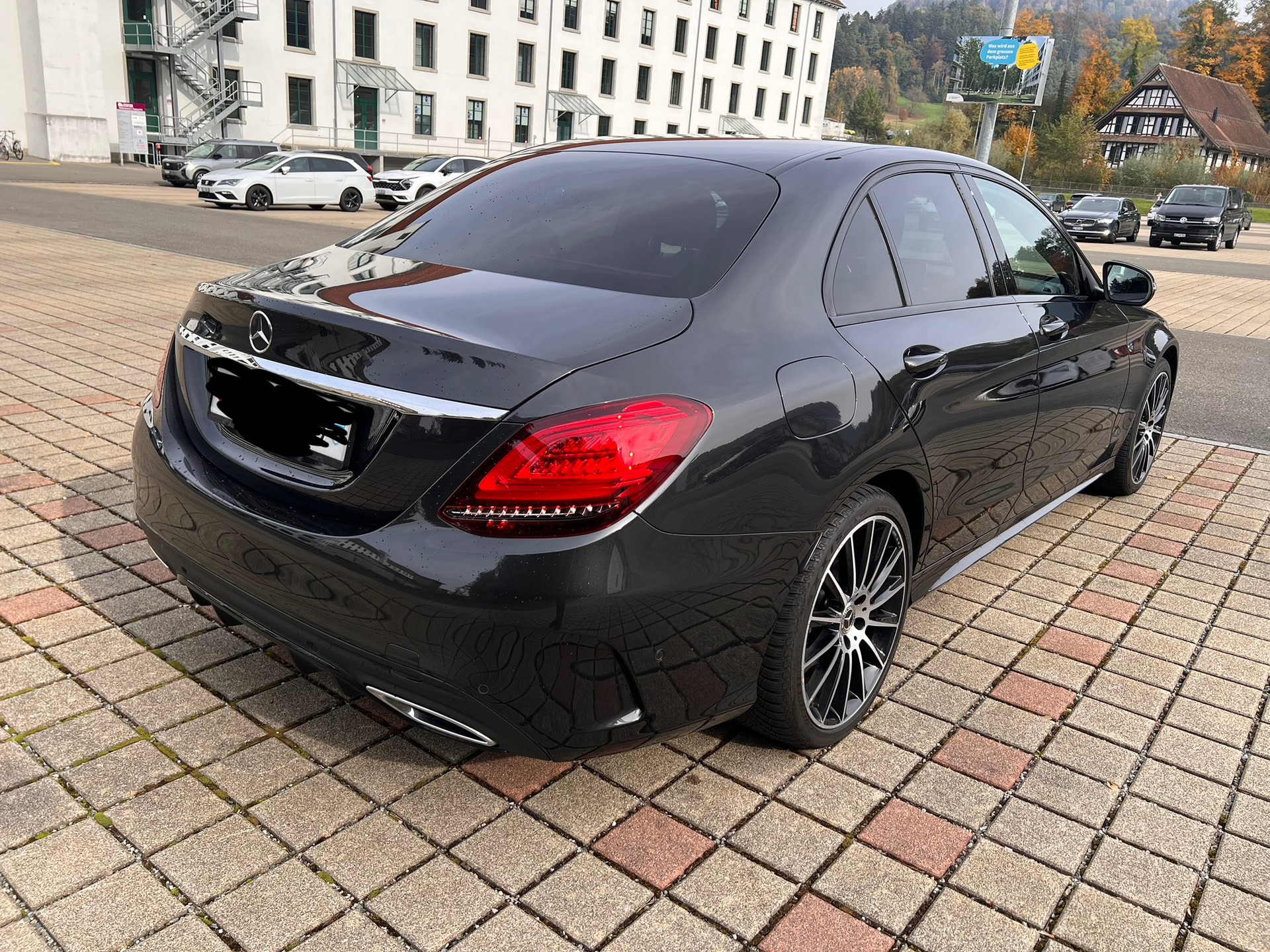 MERCEDES-BENZ C 200 AMG Line 4Matic 9G-Tronic-image-0