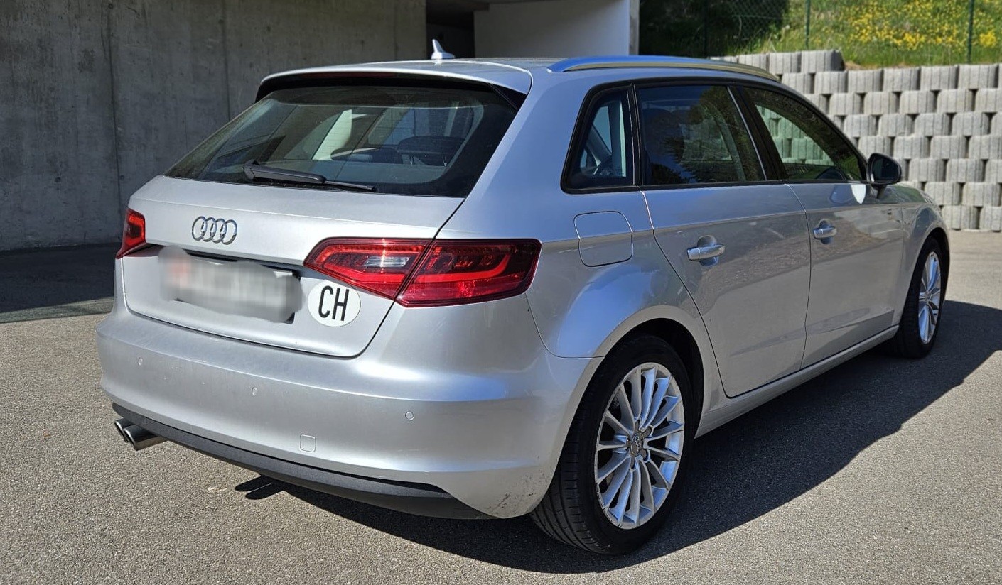 AUDI 1.8 T FSI Ambition qu. S-Tr.-image-2