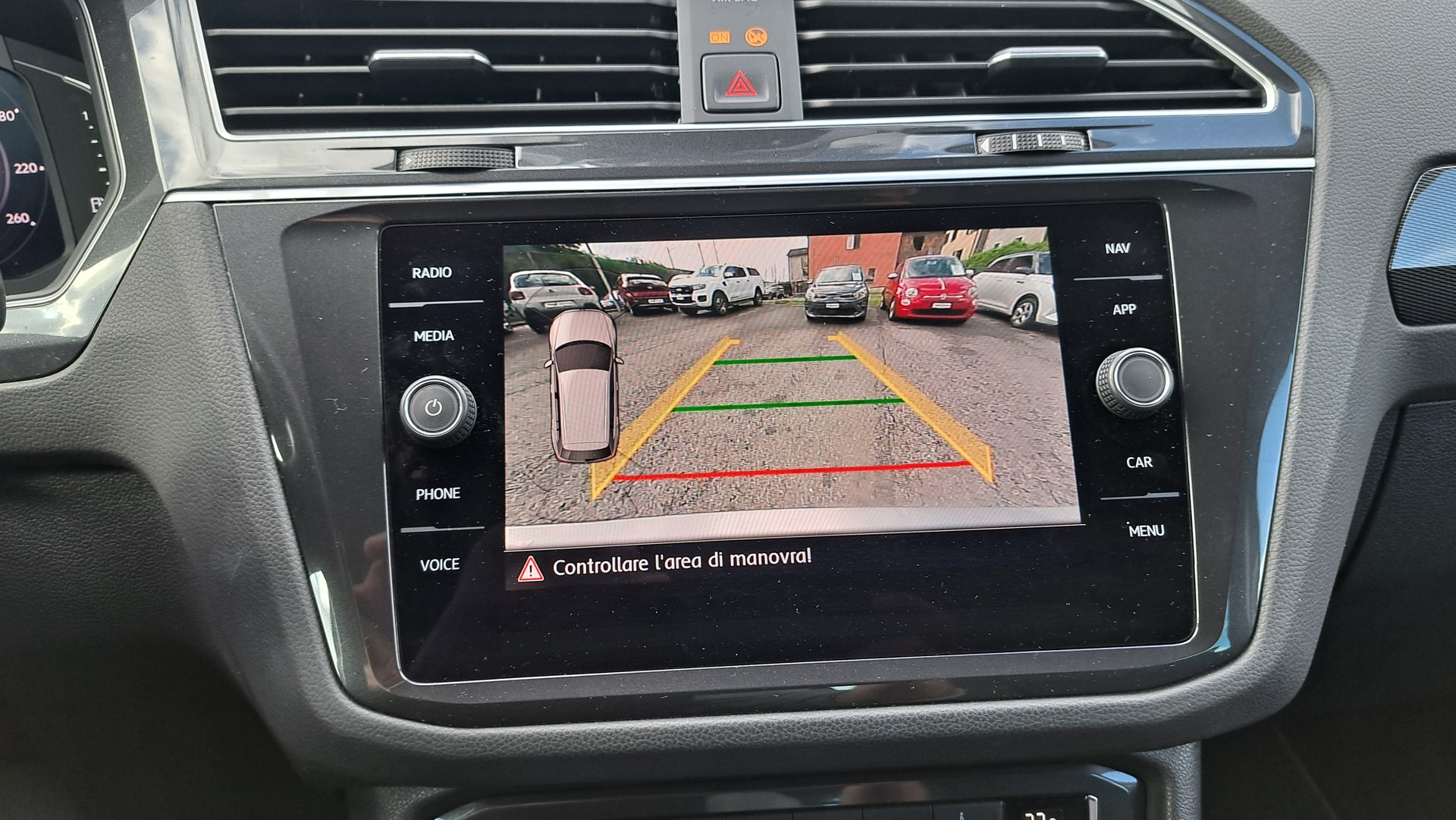 VW Tiguan 2.0TSI Comfortline 4Motion DSG-image-14