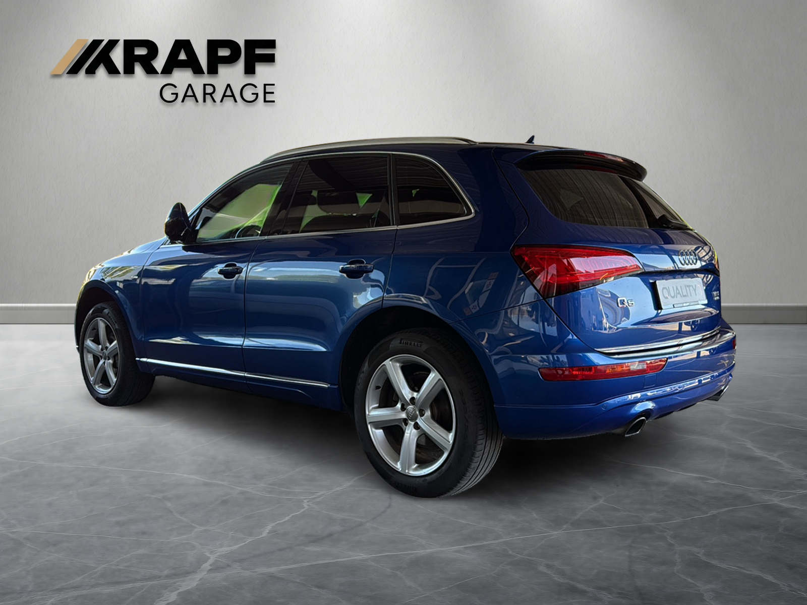 AUDI Q5 2.0 TFSI quattro-image-2