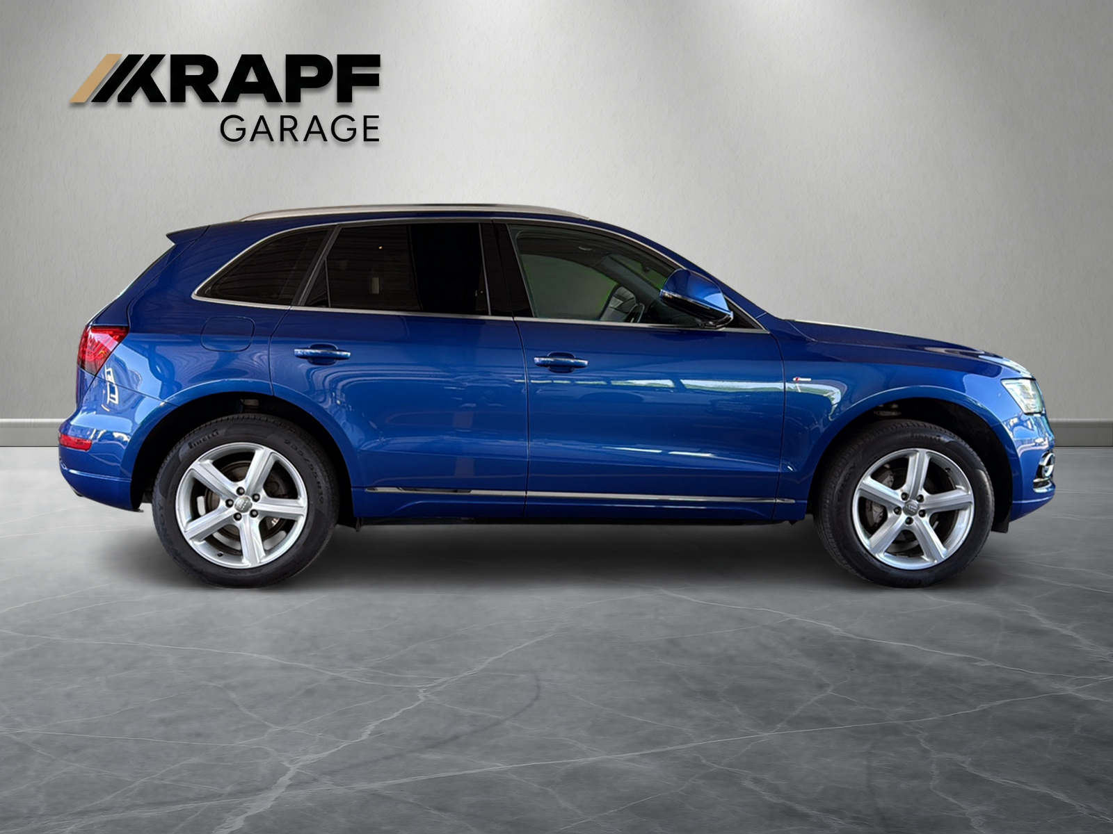 AUDI Q5 2.0 TFSI quattro-image-5