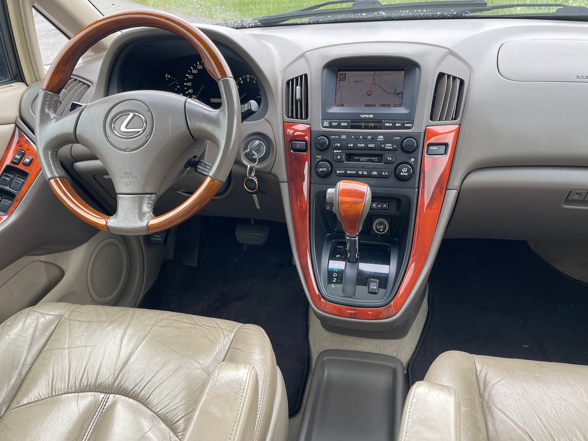 LEXUS RX 300 AWD Automatic premium-image-4