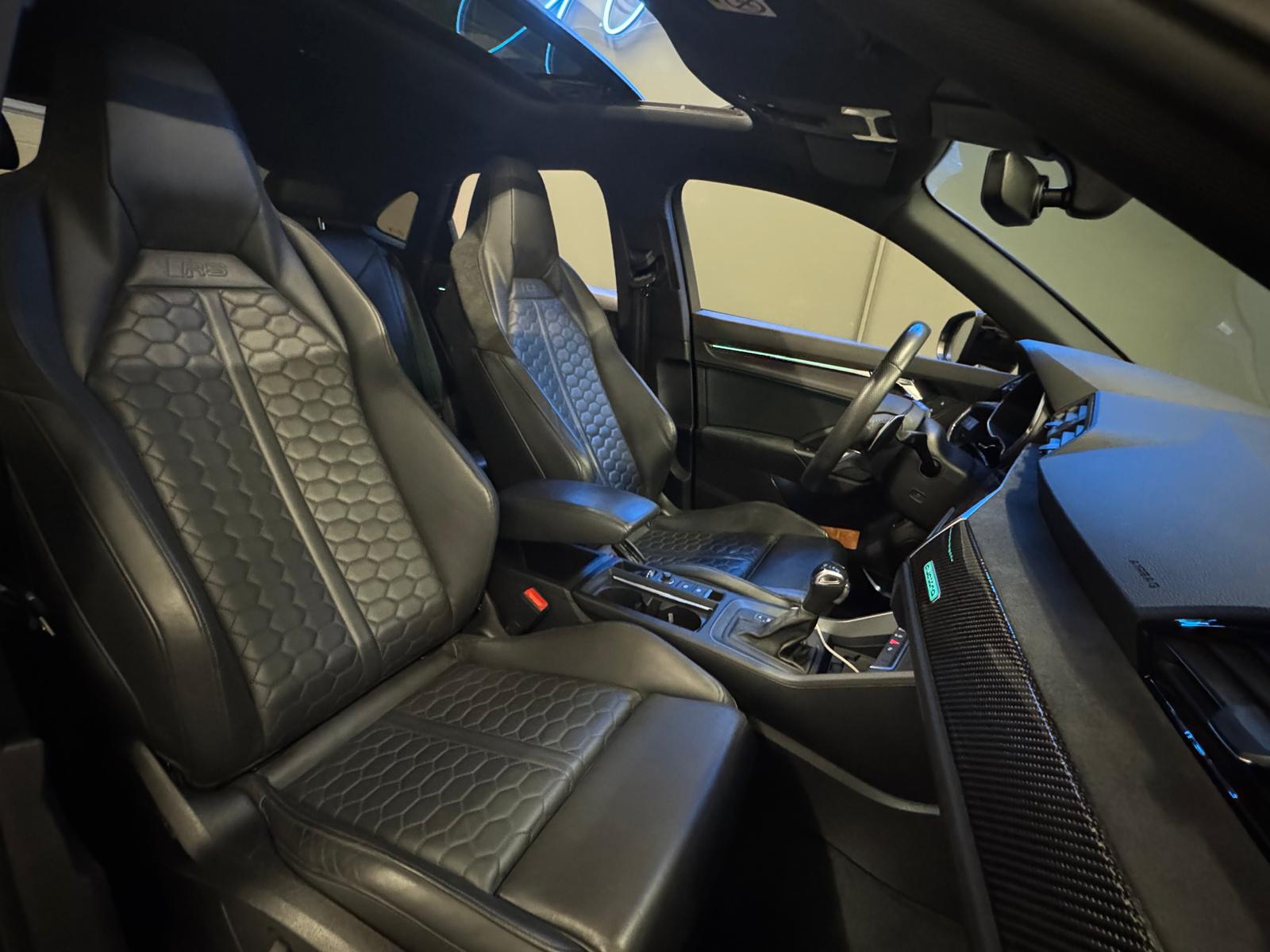 AUDI RS Q3 Sportback quattro S tronic-image-8