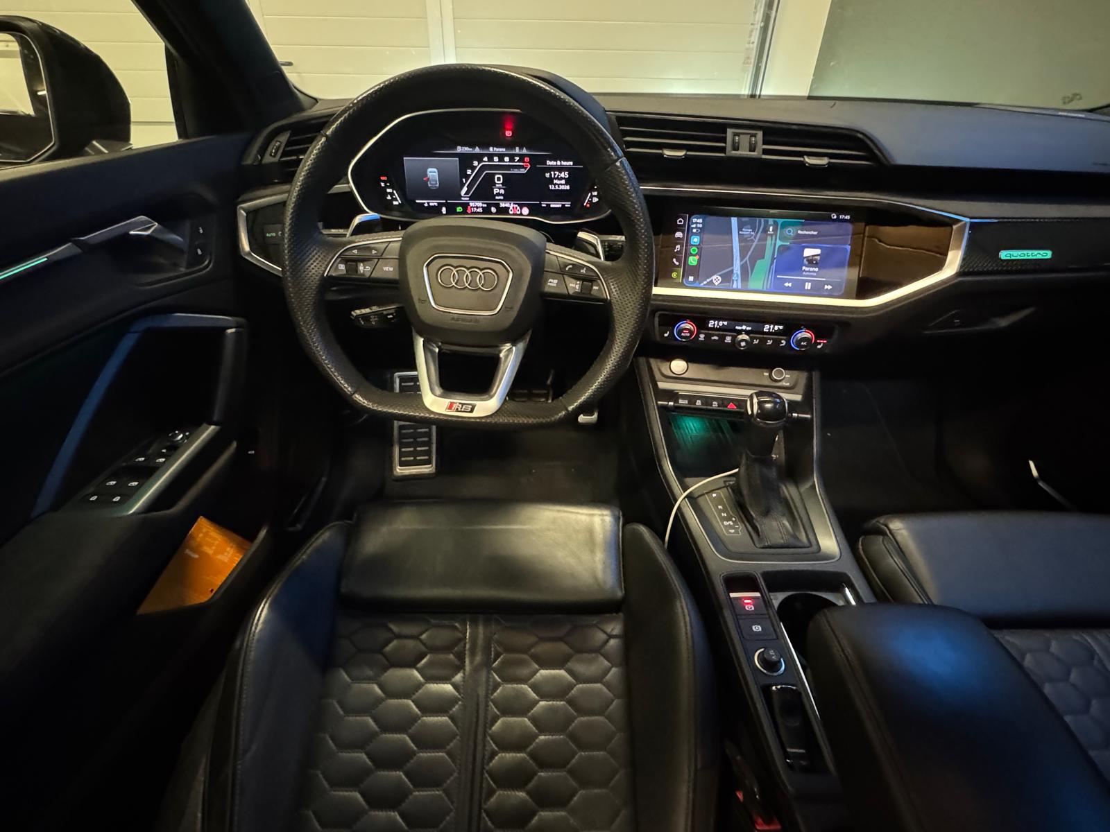 AUDI RS Q3 Sportback quattro S tronic-image-13