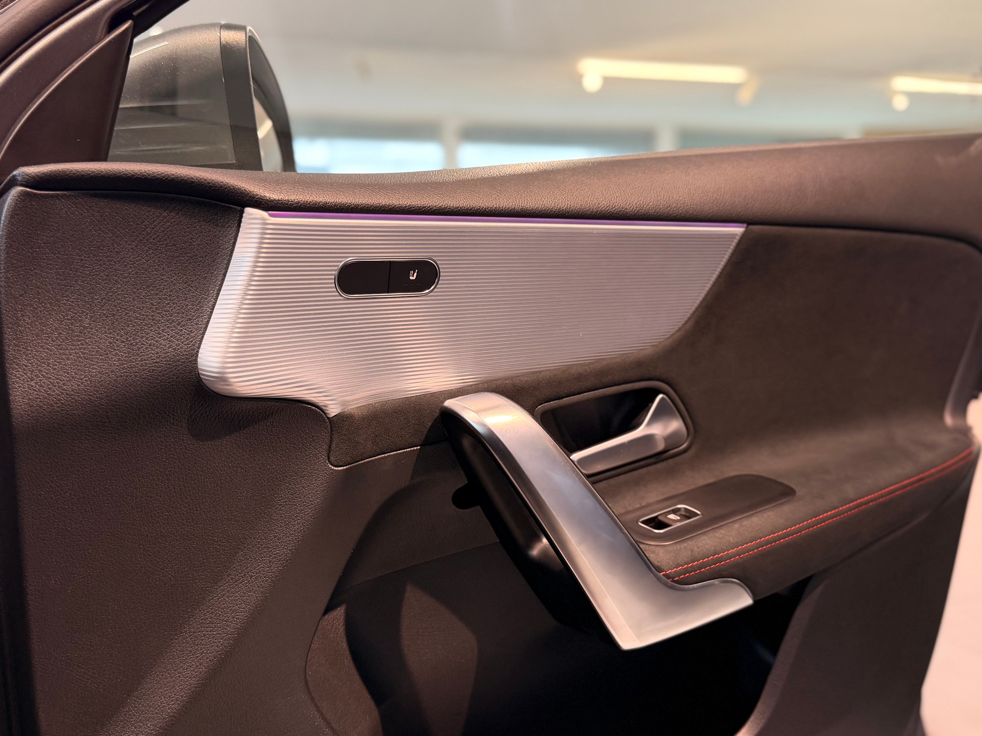 MERCEDES-BENZ A 180 Style 7G-DCT-image-20
